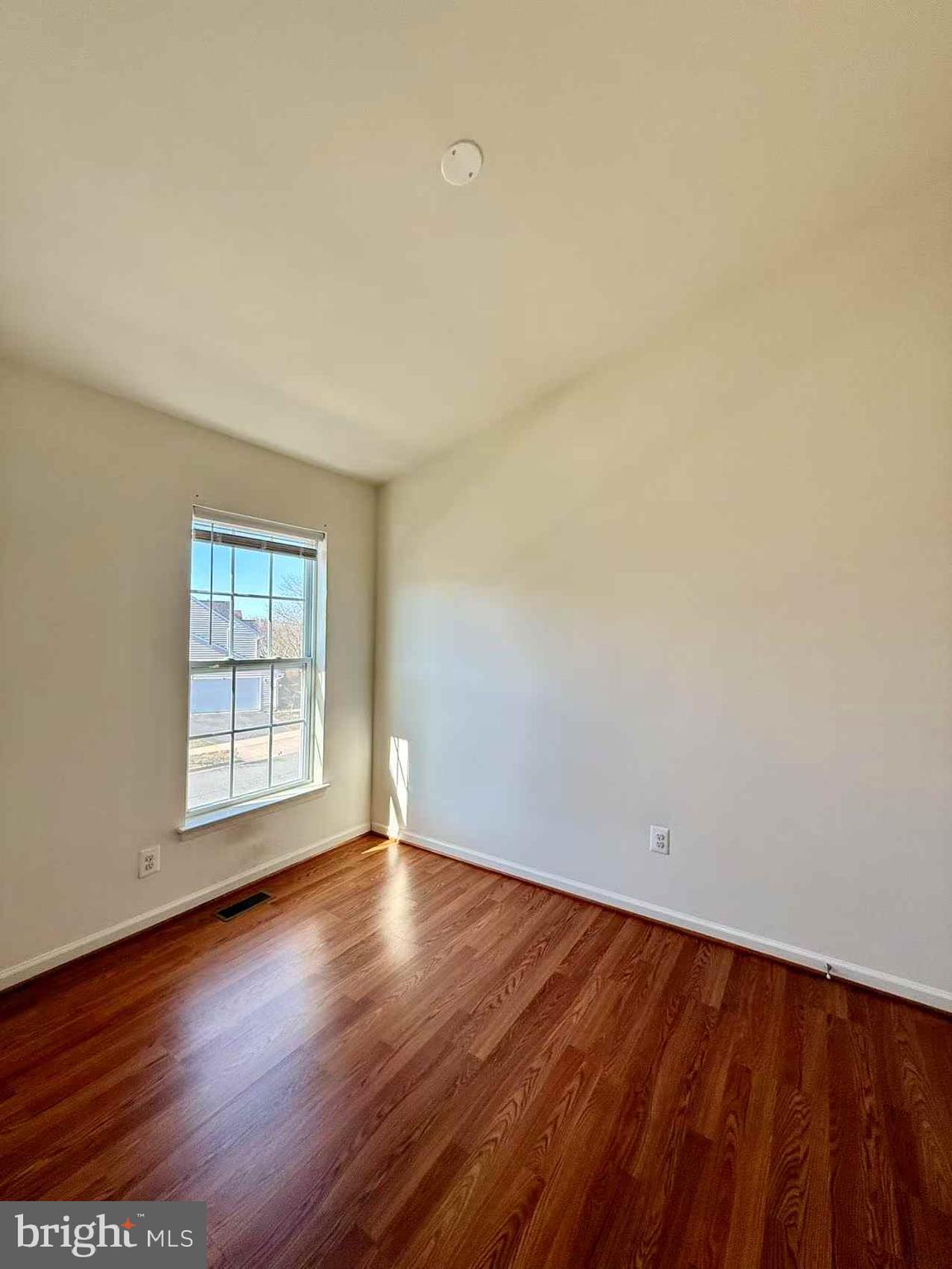 GERMANTOWN STATION - Residential Lease