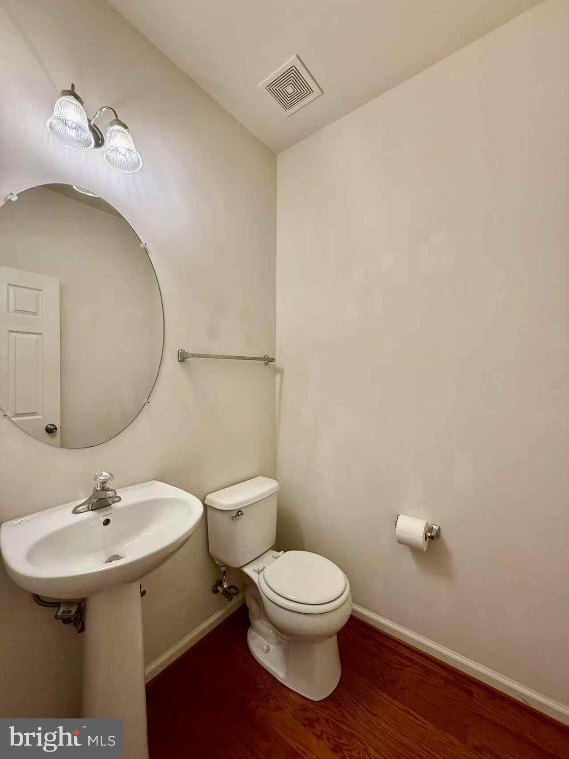 GERMANTOWN STATION - Residential Lease