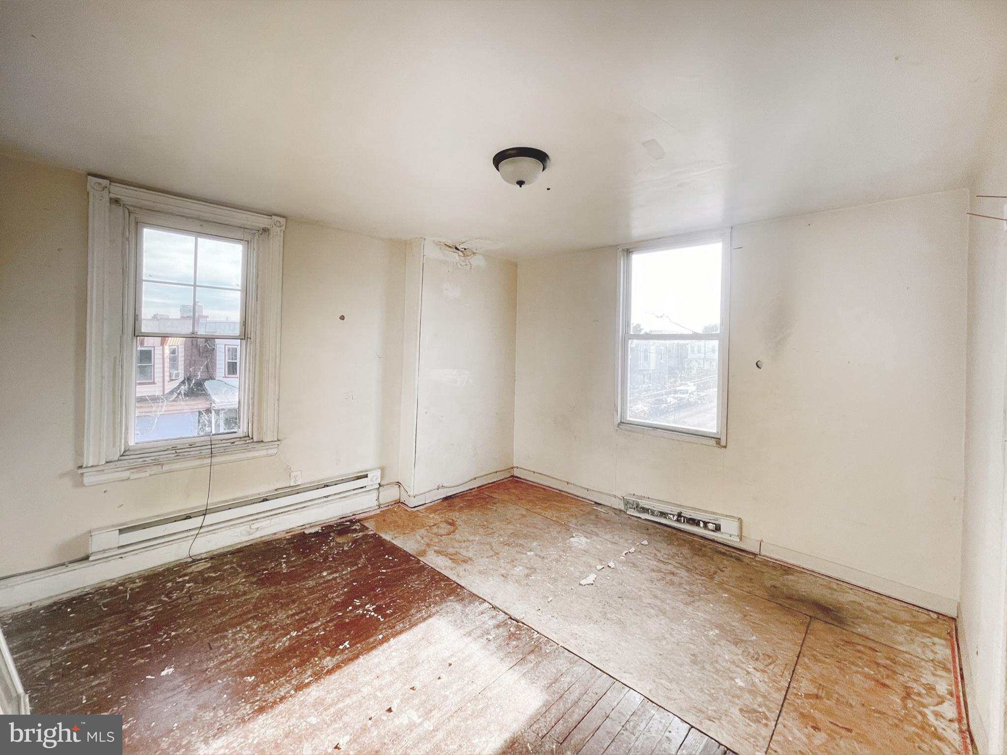 CARROLL PARK - Residential Income
