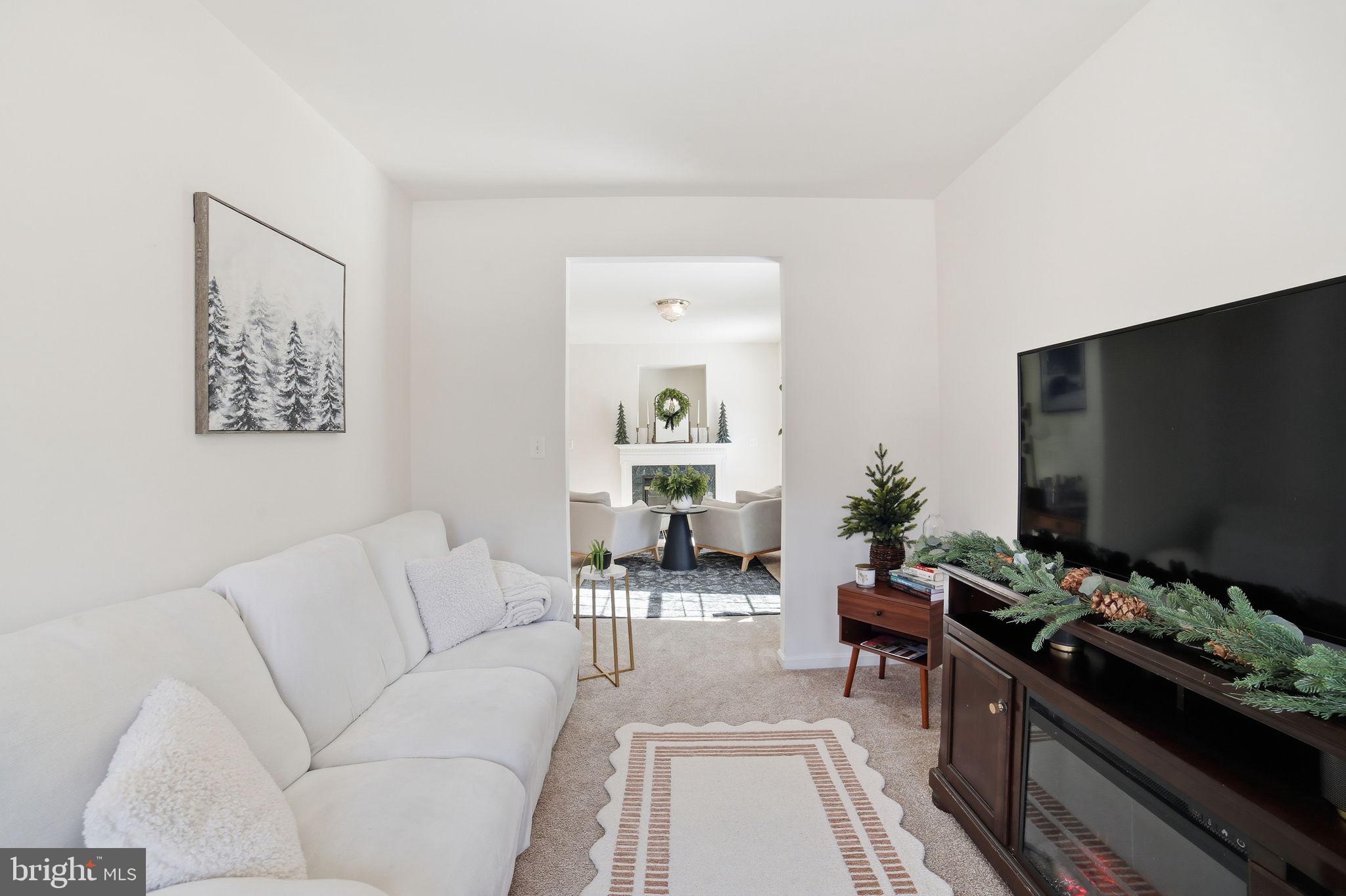 SALEM FIELDS - Residential