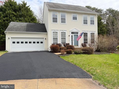 Homes For Sale - 11103 Saturn Court<br/> FREDERICKSBURG, VA 22407