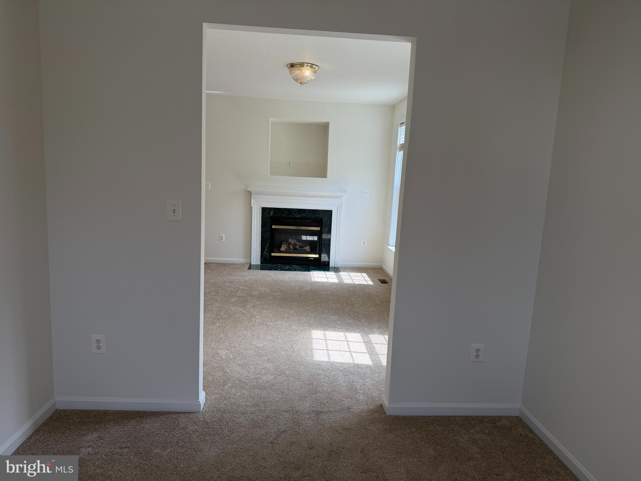 SALEM FIELDS - Residential