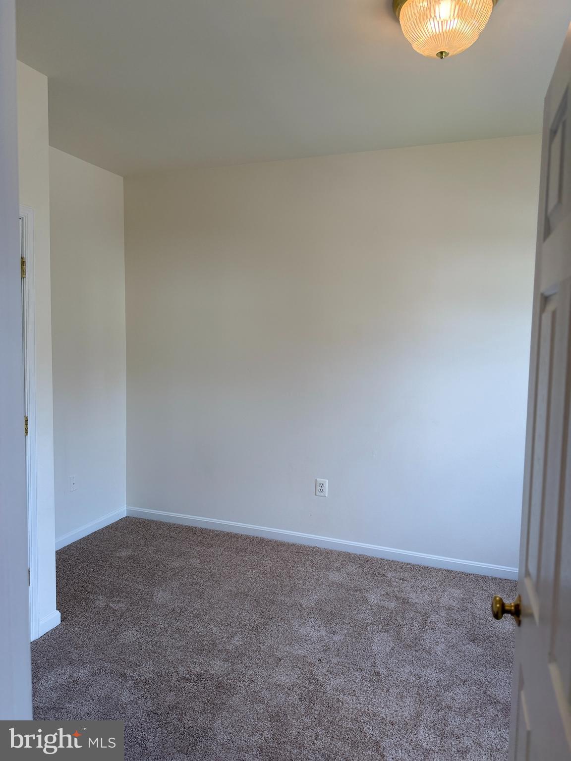 SALEM FIELDS - Residential