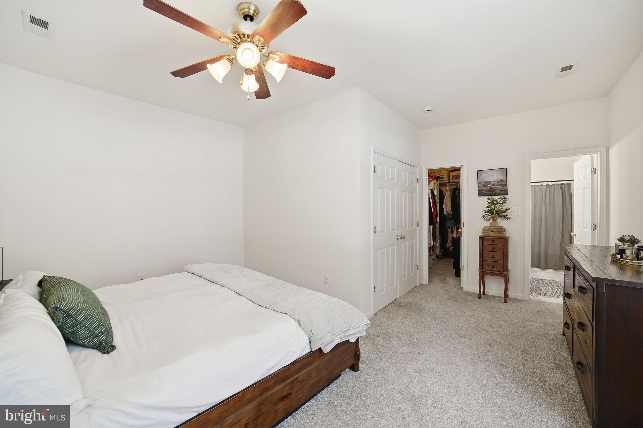 SALEM FIELDS - Residential