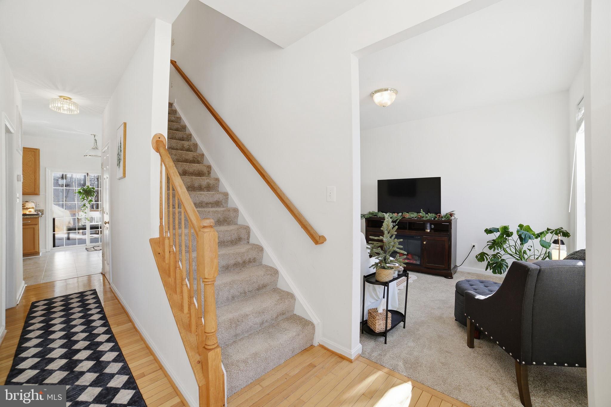 SALEM FIELDS - Residential