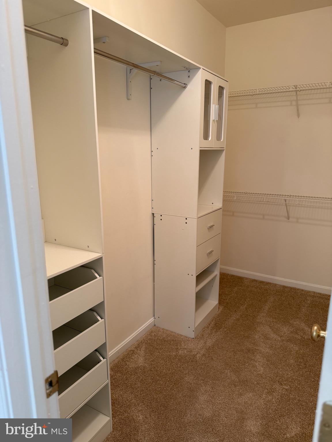 SALEM FIELDS - Residential