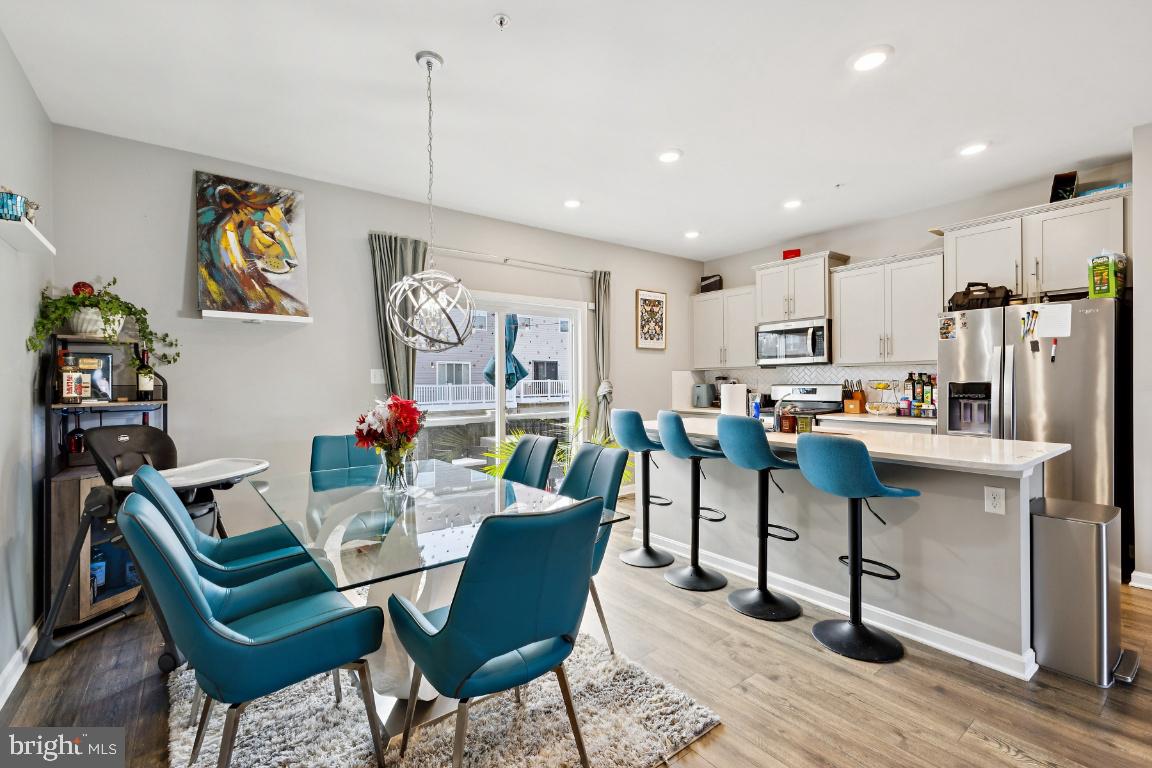 2707 PRINCESS VICTORIA WAY