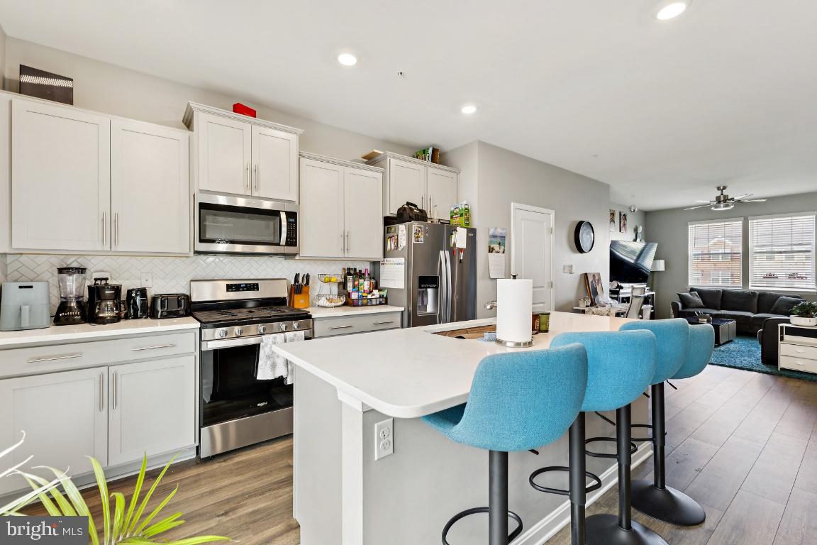 2707 PRINCESS VICTORIA WAY