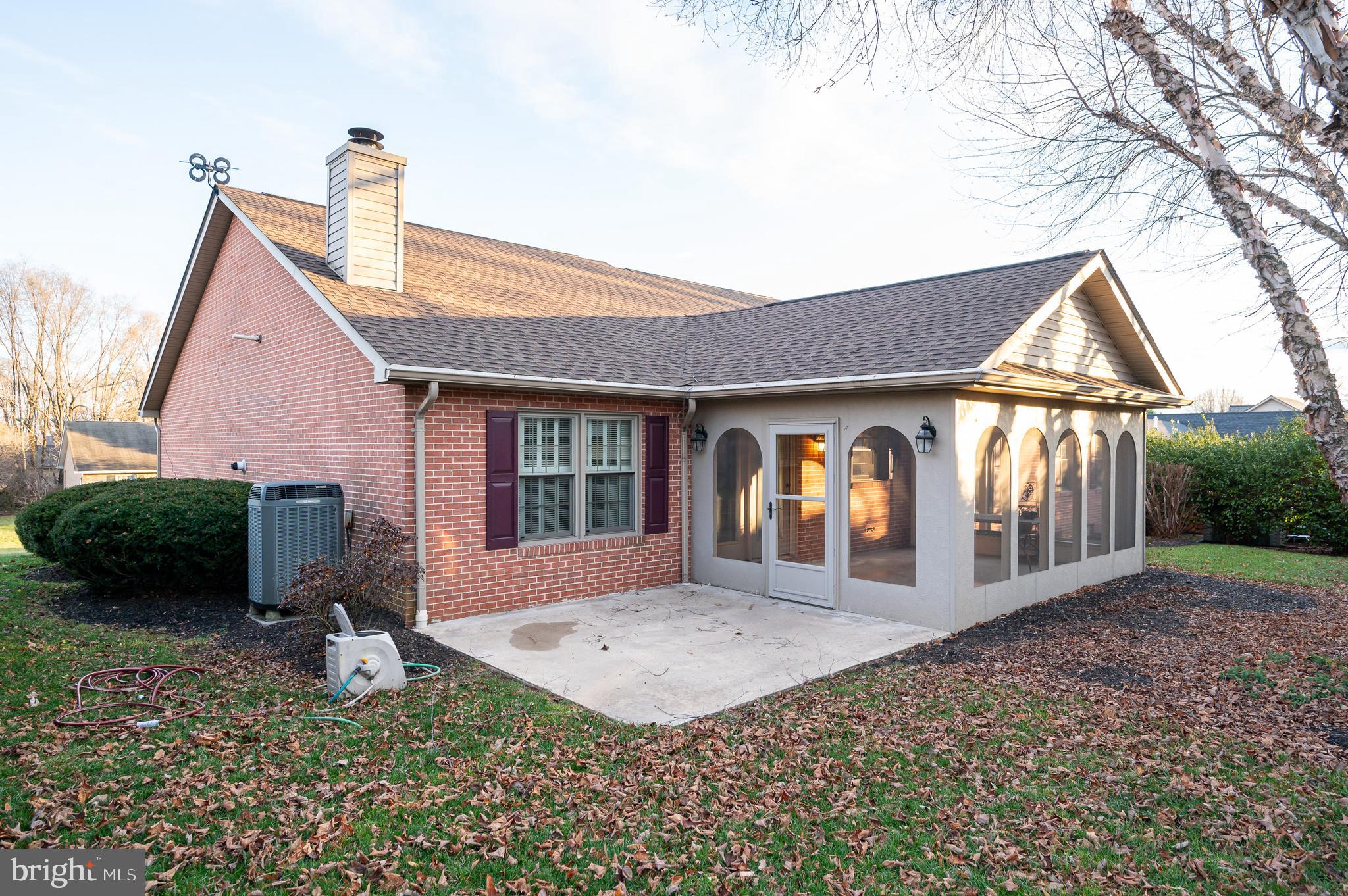 FOXCROFT MEADOWS - Residential