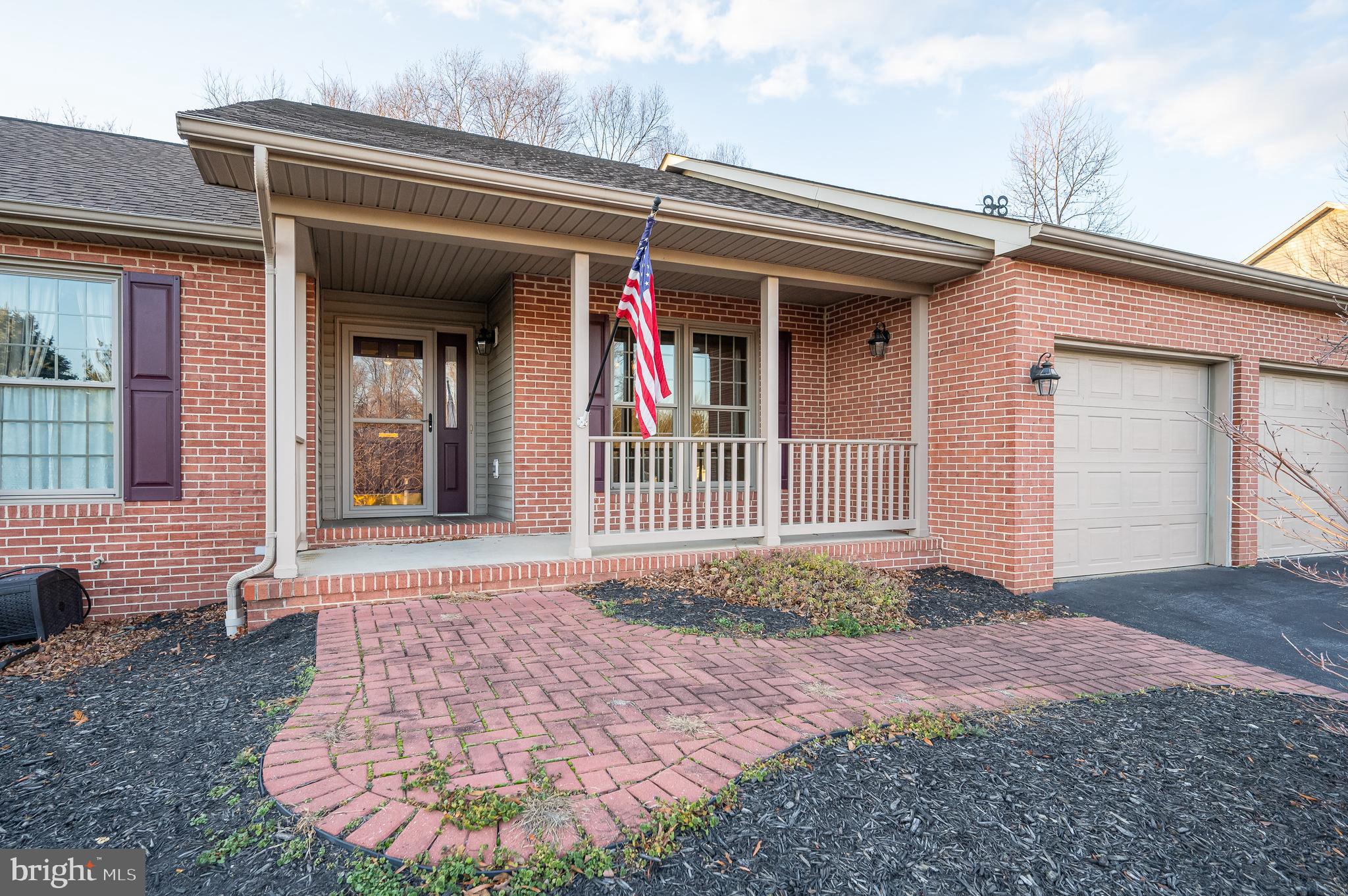 FOXCROFT MEADOWS - Residential