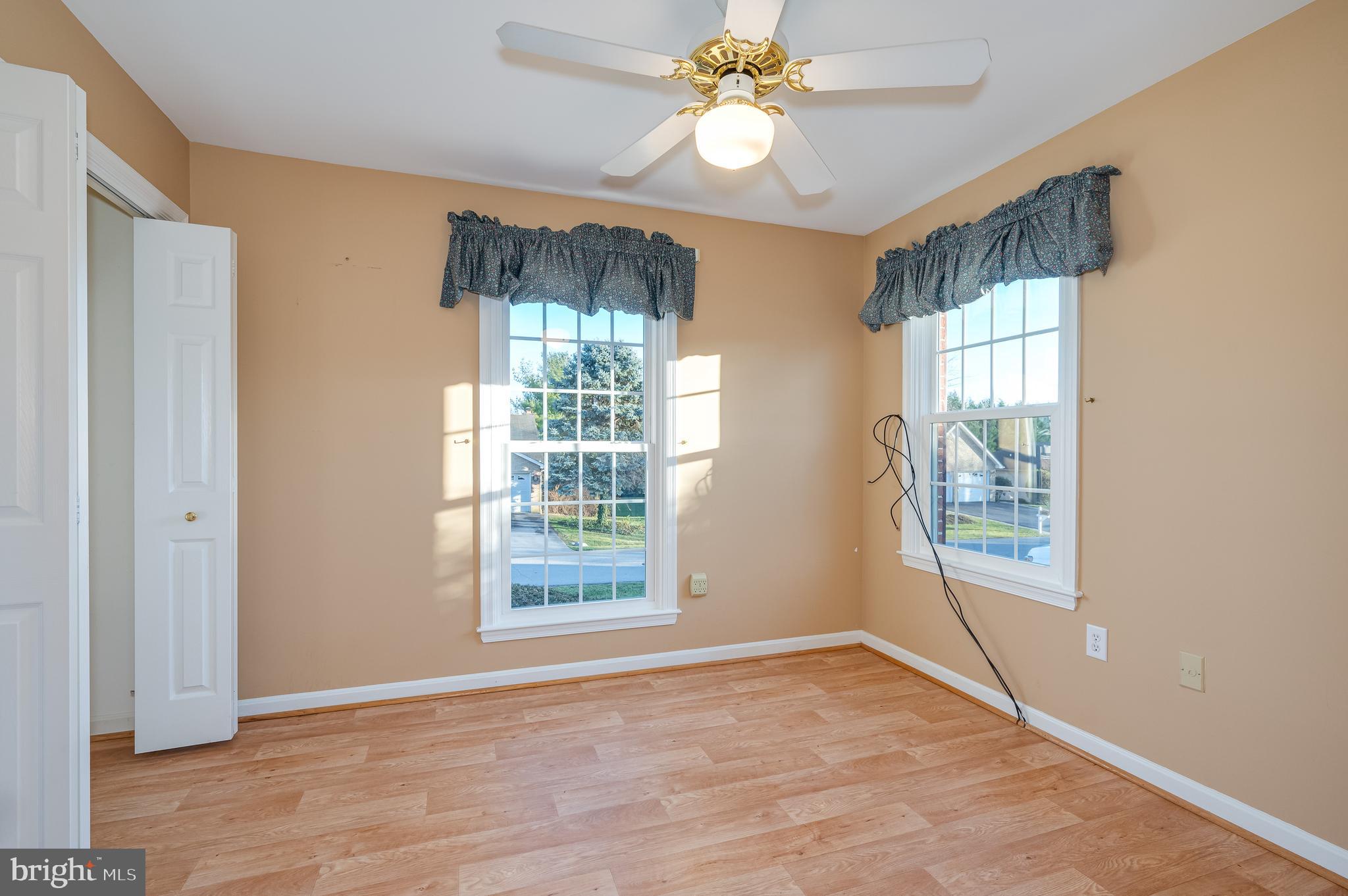 FOXCROFT MEADOWS - Residential