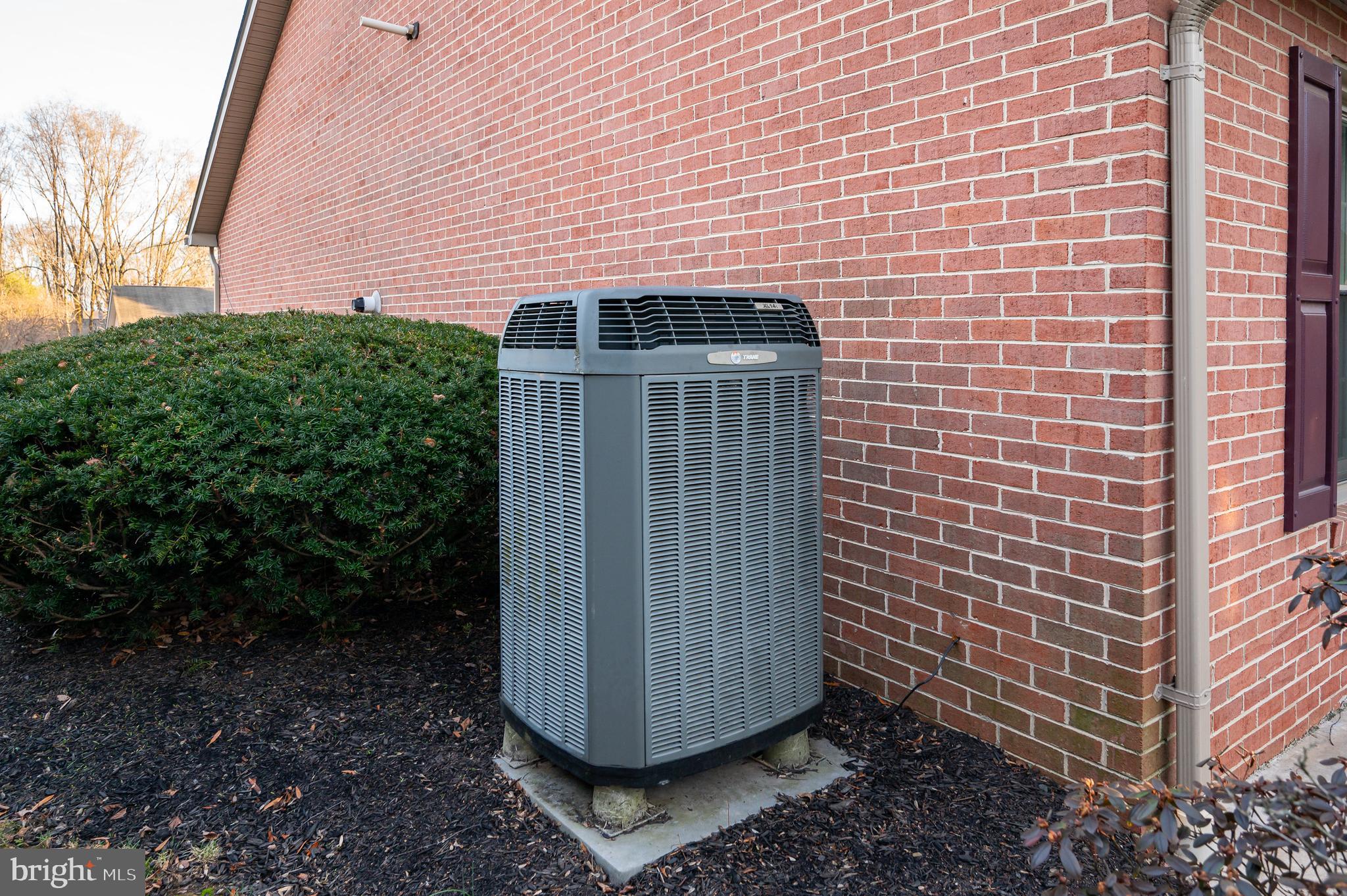 FOXCROFT MEADOWS - Residential