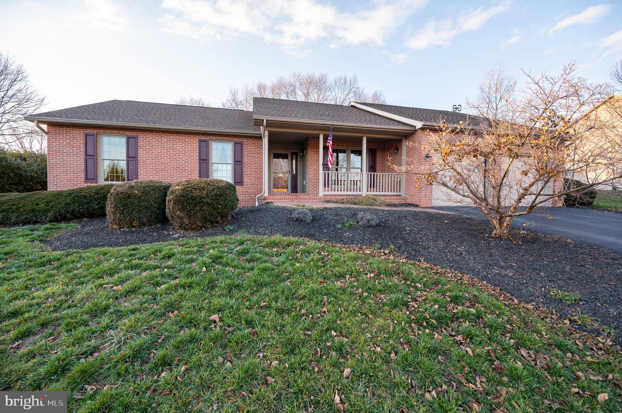 FOXCROFT MEADOWS - Residential