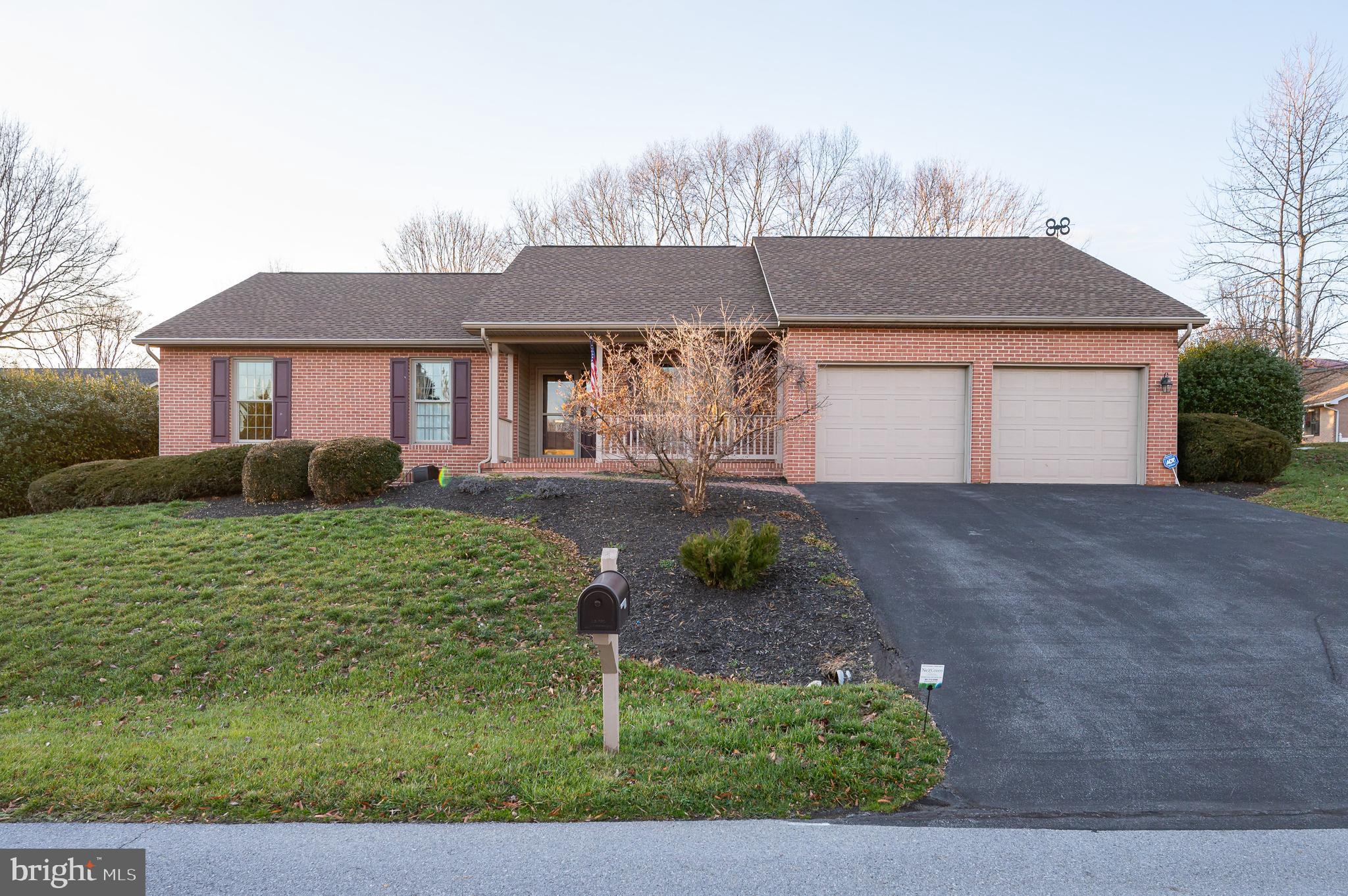 FOXCROFT MEADOWS - Residential