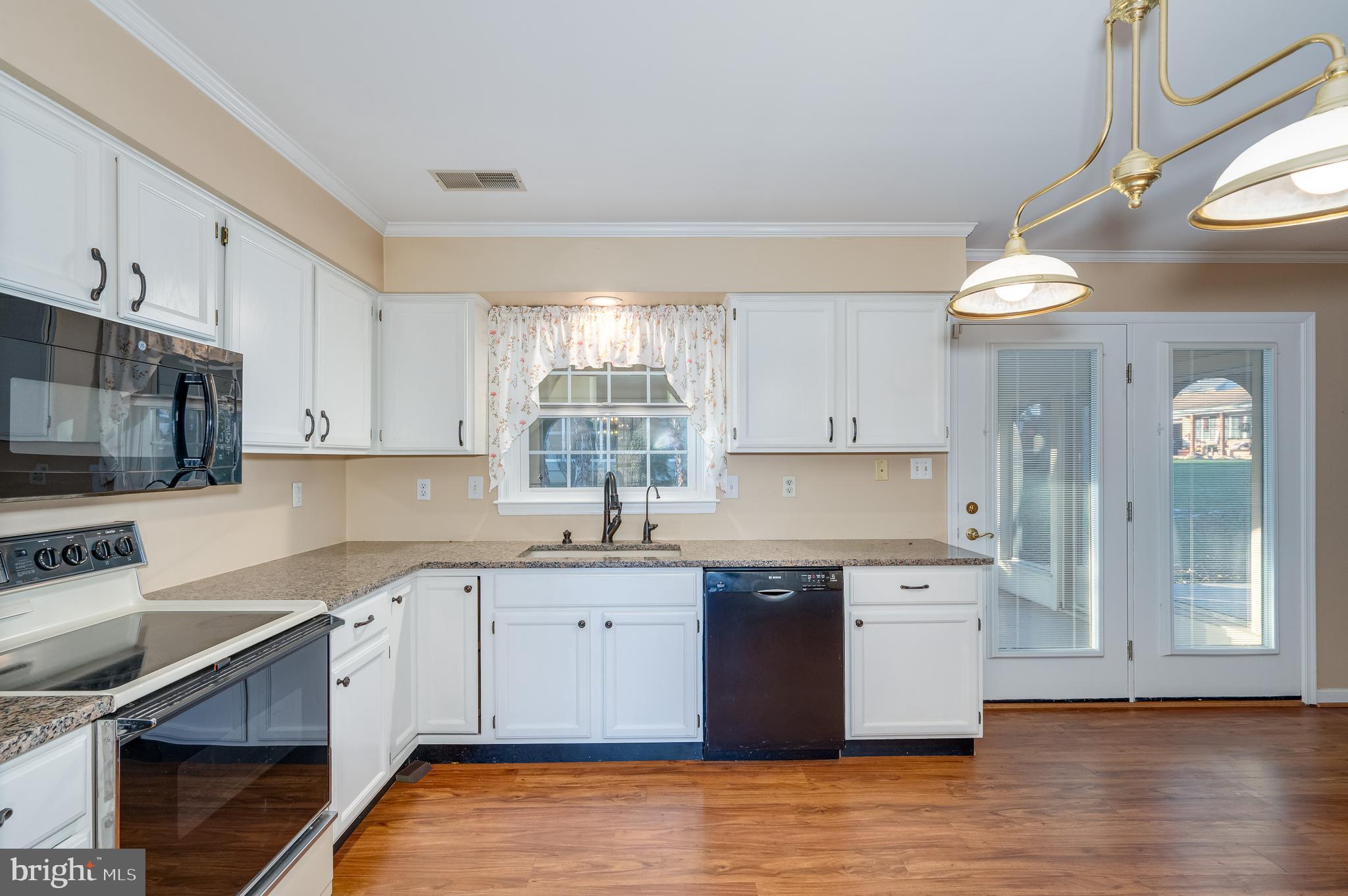 FOXCROFT MEADOWS - Residential