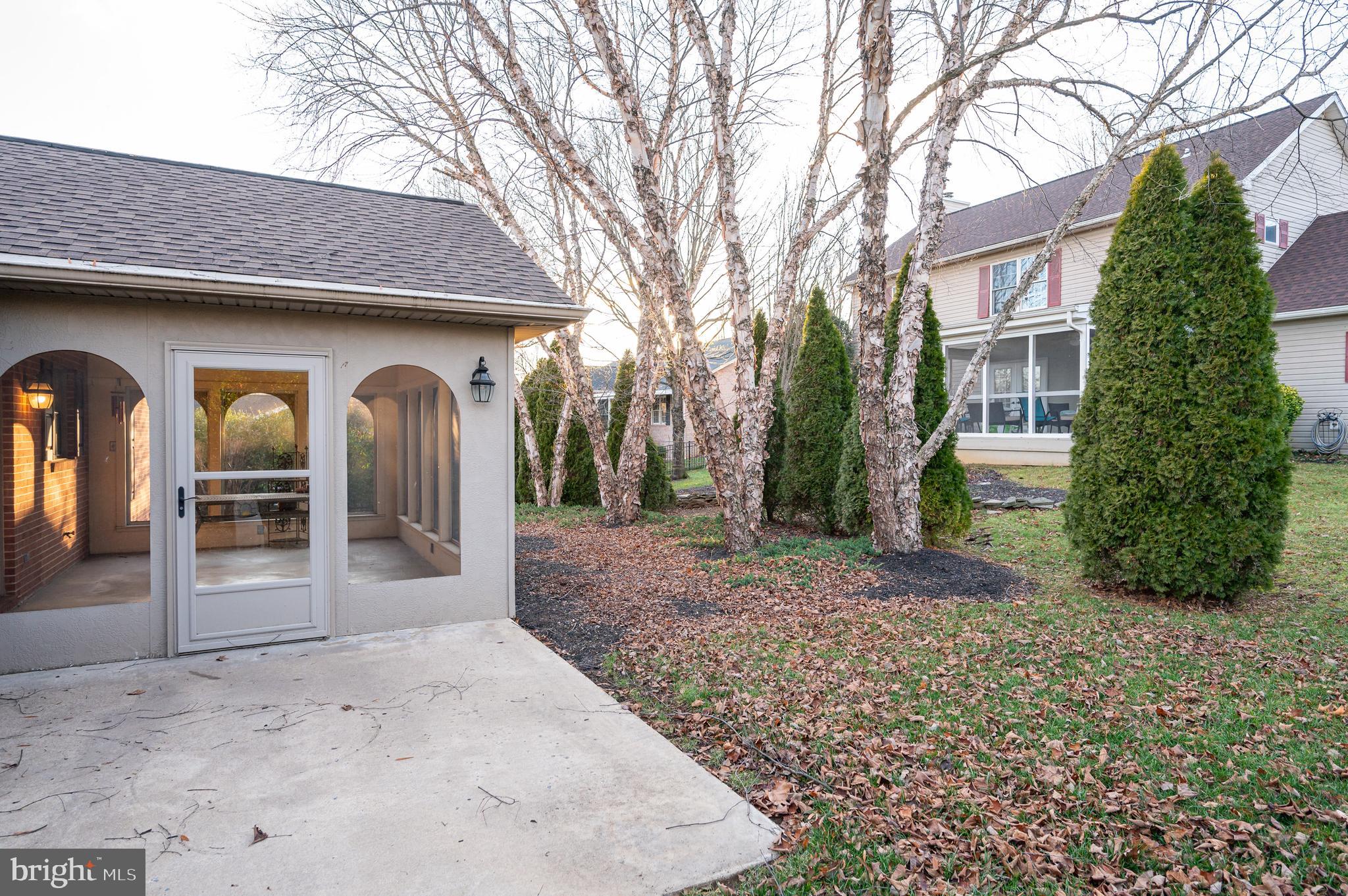 FOXCROFT MEADOWS - Residential