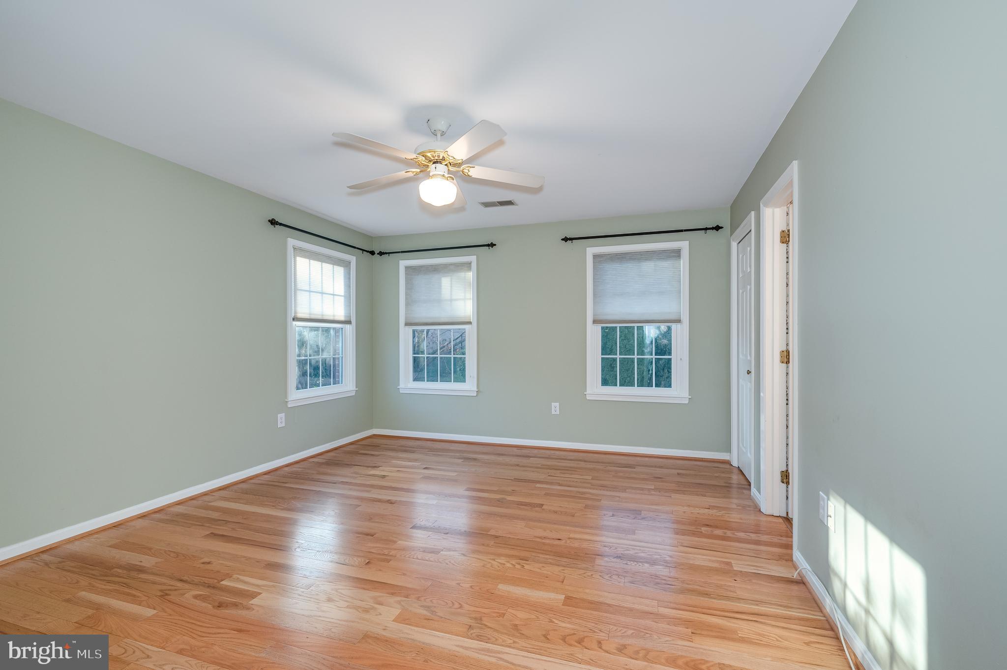 FOXCROFT MEADOWS - Residential