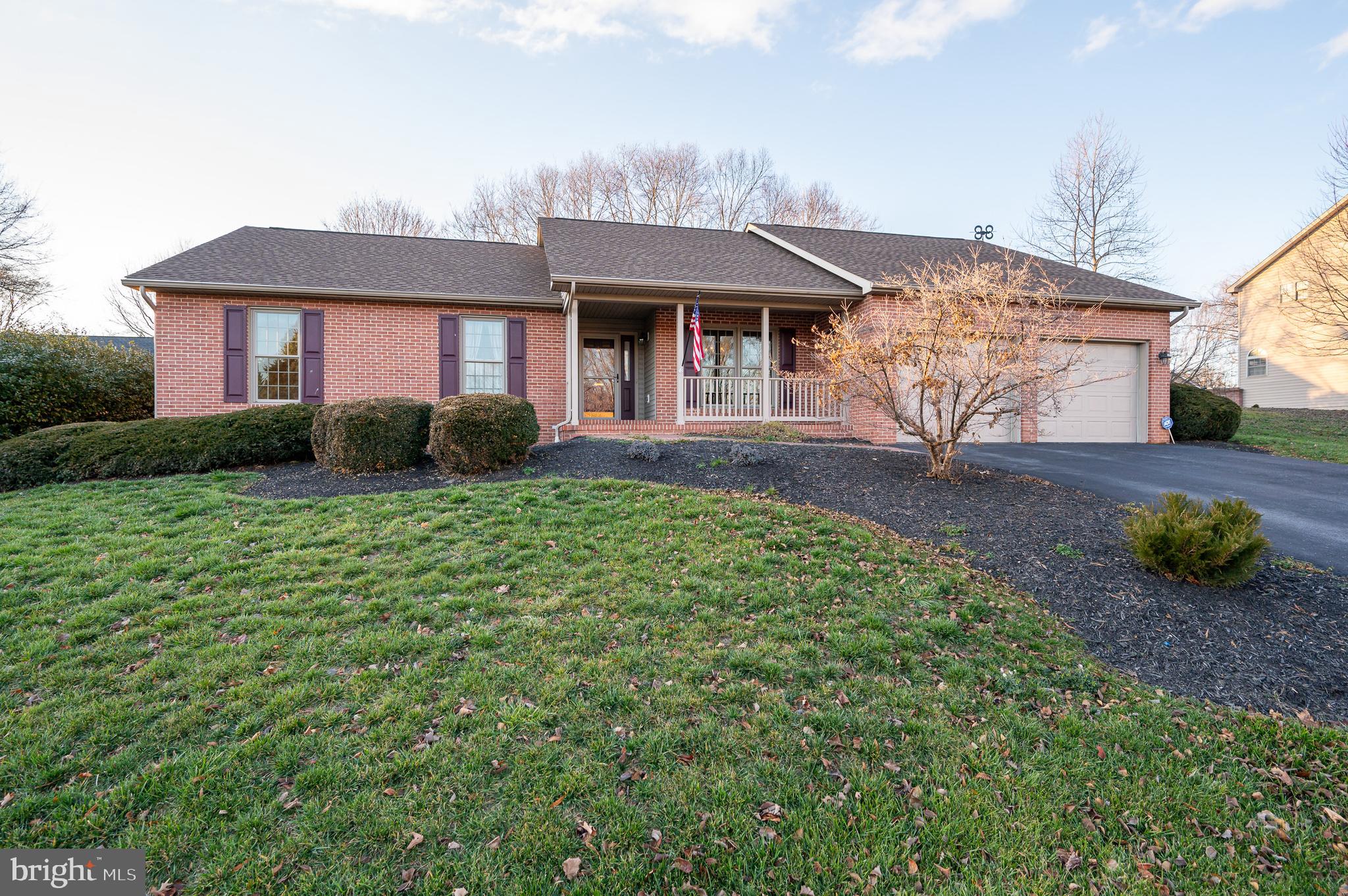 FOXCROFT MEADOWS - Residential