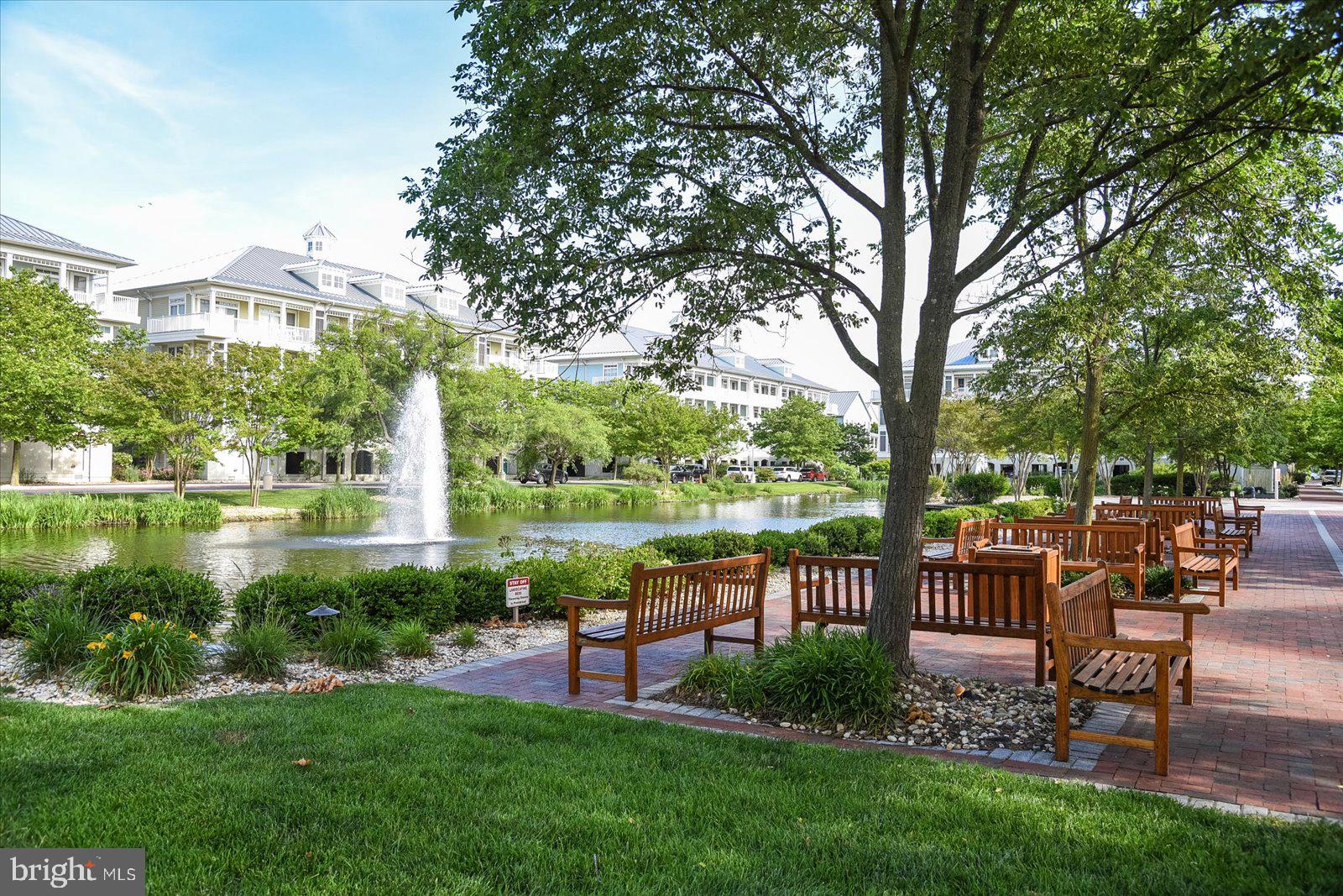 SUNSET ISLAND - Residential