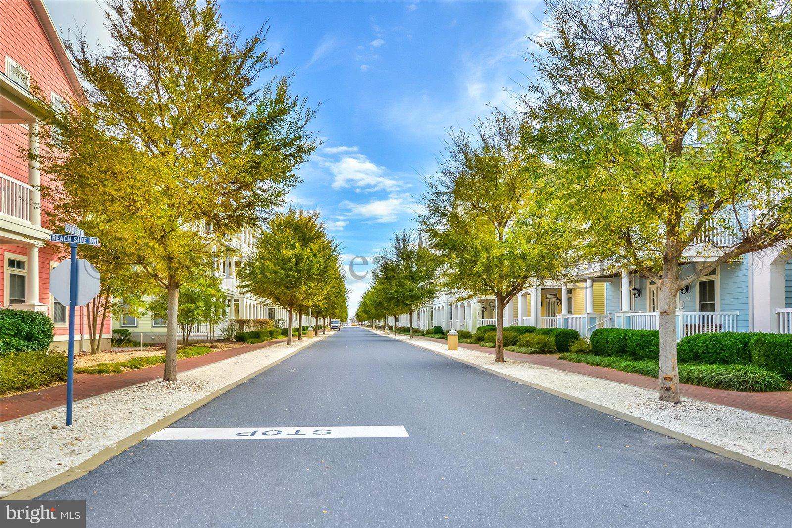 SUNSET ISLAND - Residential