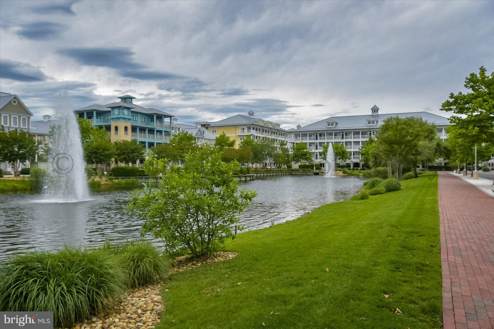 SUNSET ISLAND - Residential