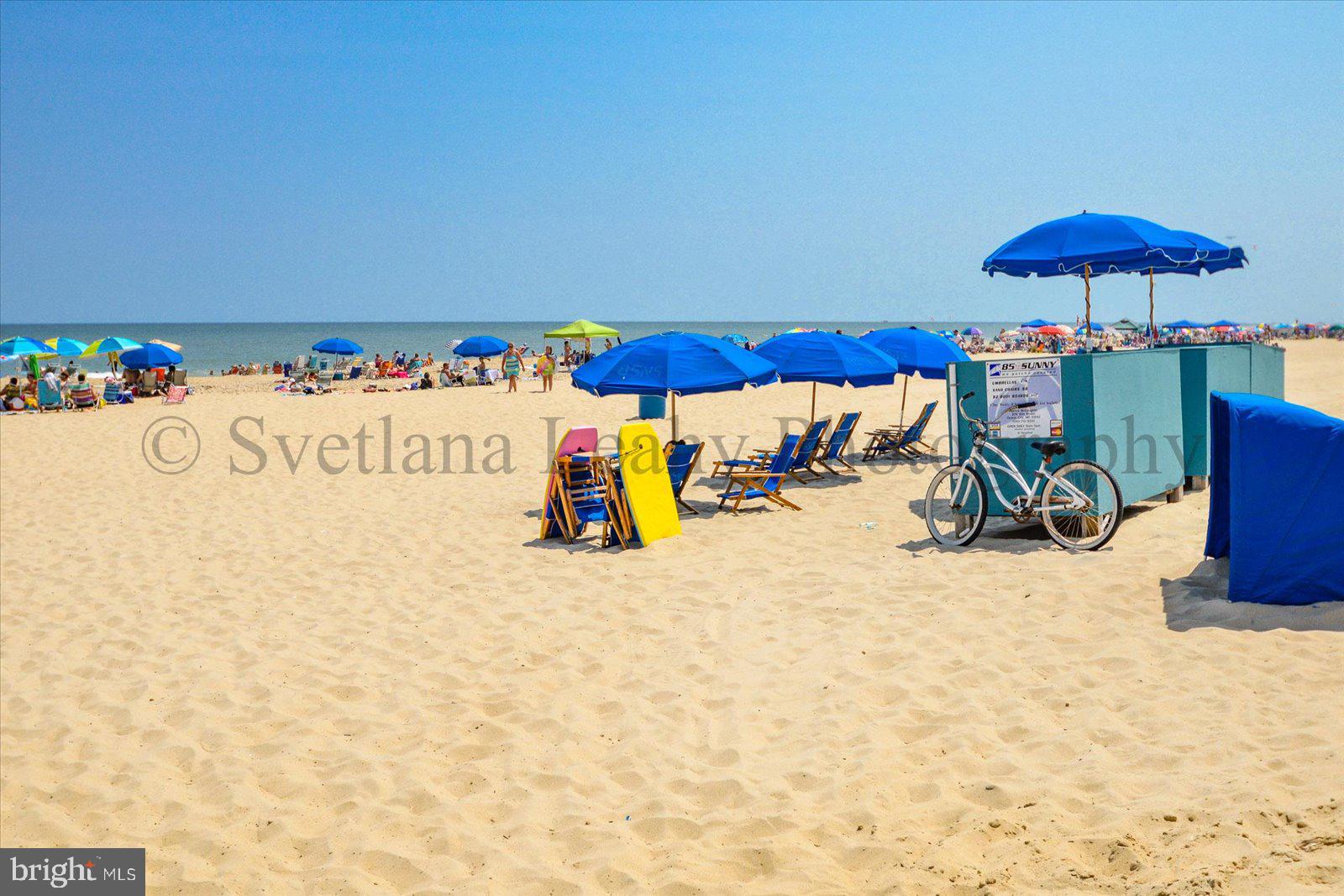 SUNSET ISLAND - Residential