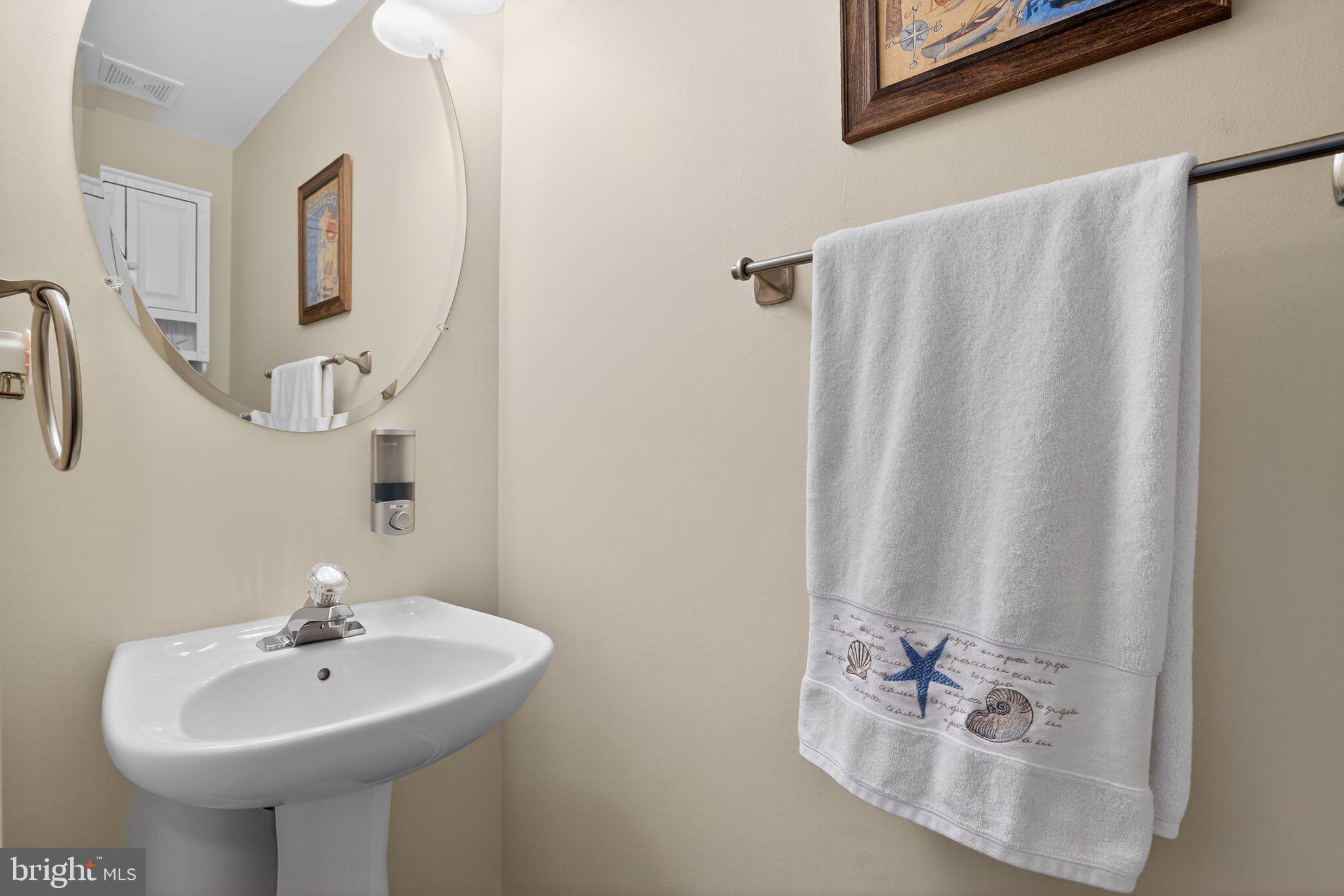 LONG BAR HARBOR - Residential