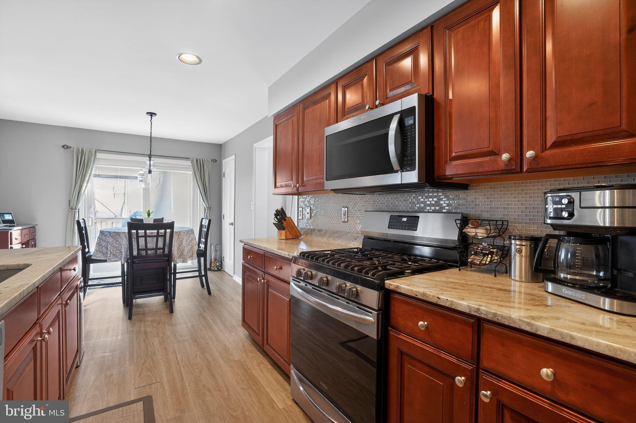 LONG BAR HARBOR - Residential