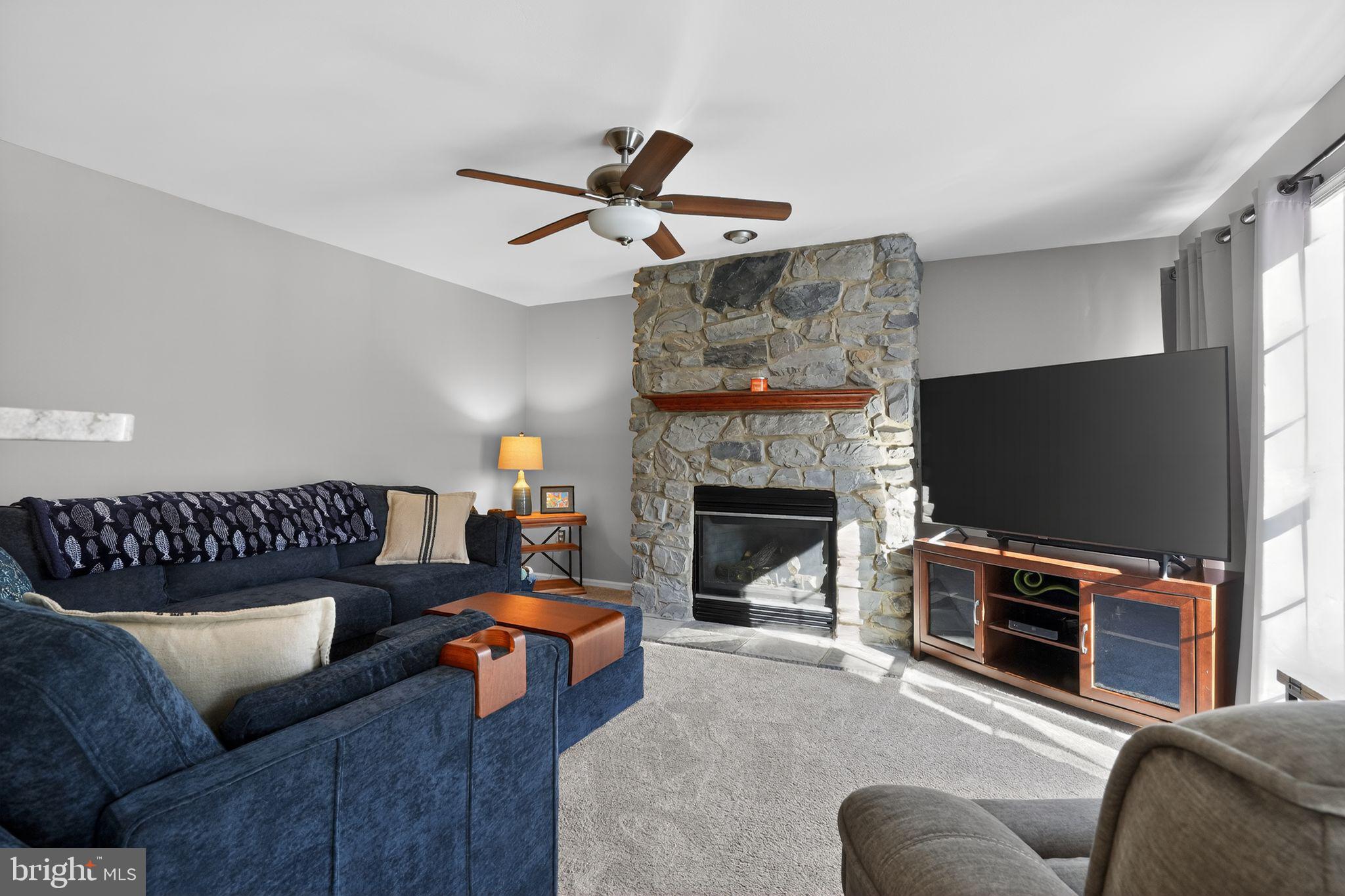 LONG BAR HARBOR - Residential