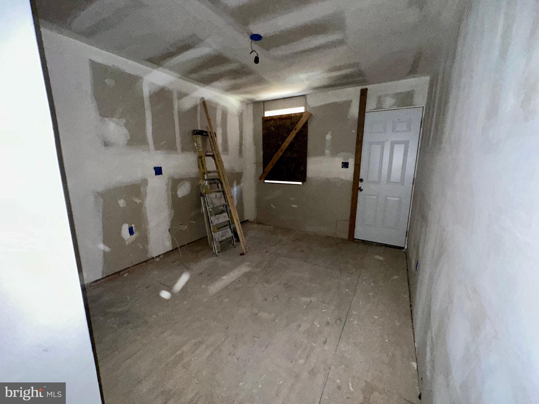 EASTERWOOD - Residential