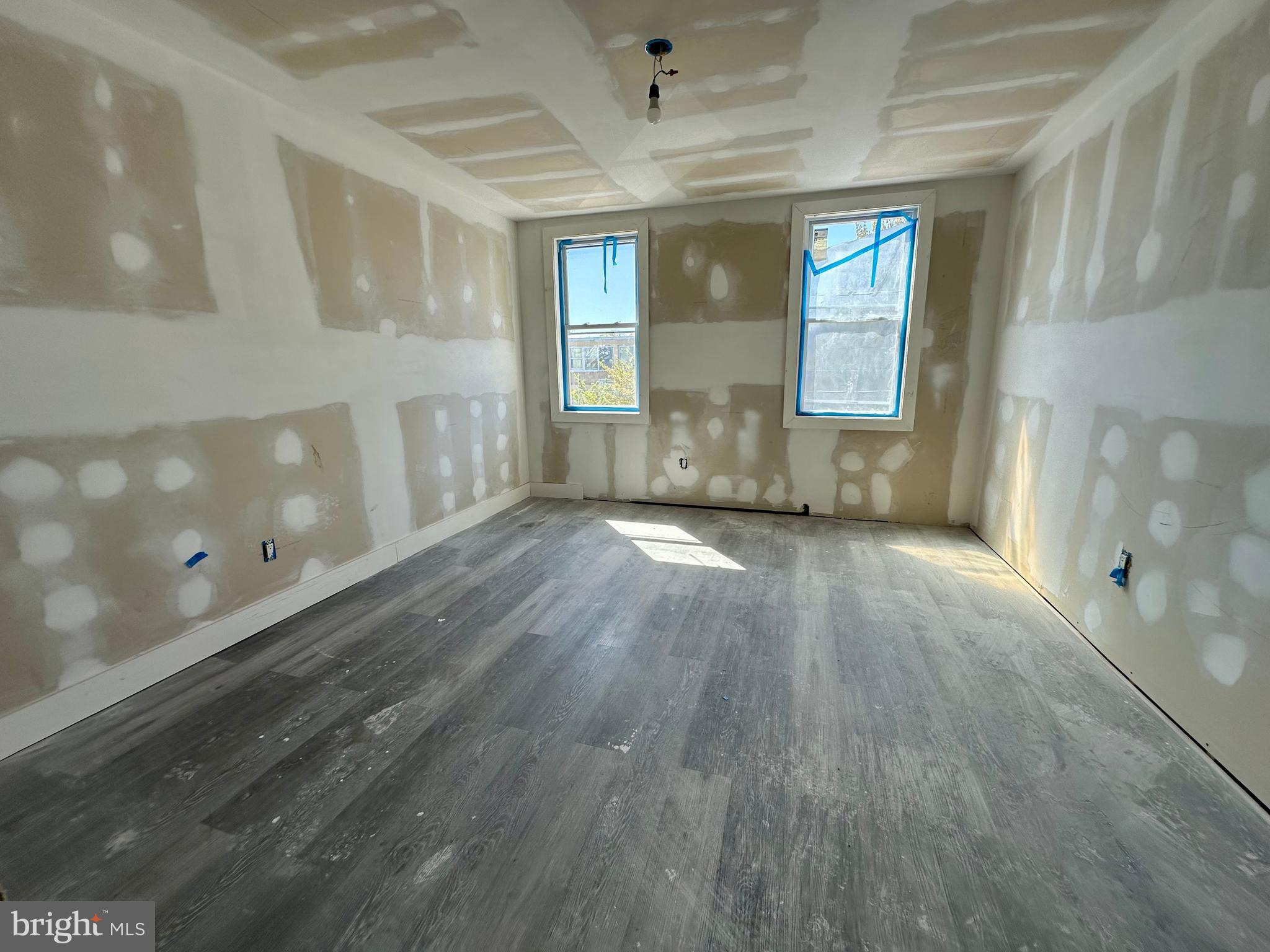 EASTERWOOD - Residential