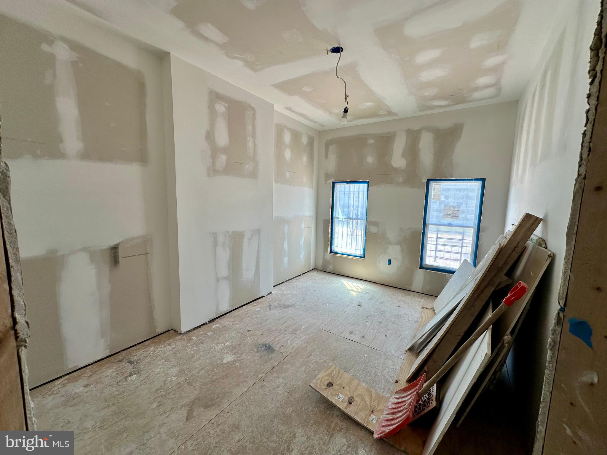 EASTERWOOD - Residential