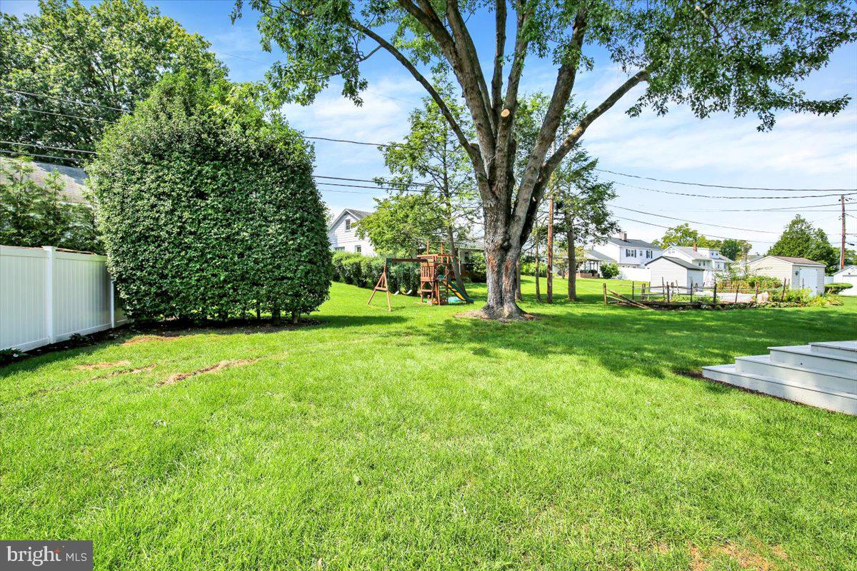 305 MARSHALL DRIVE