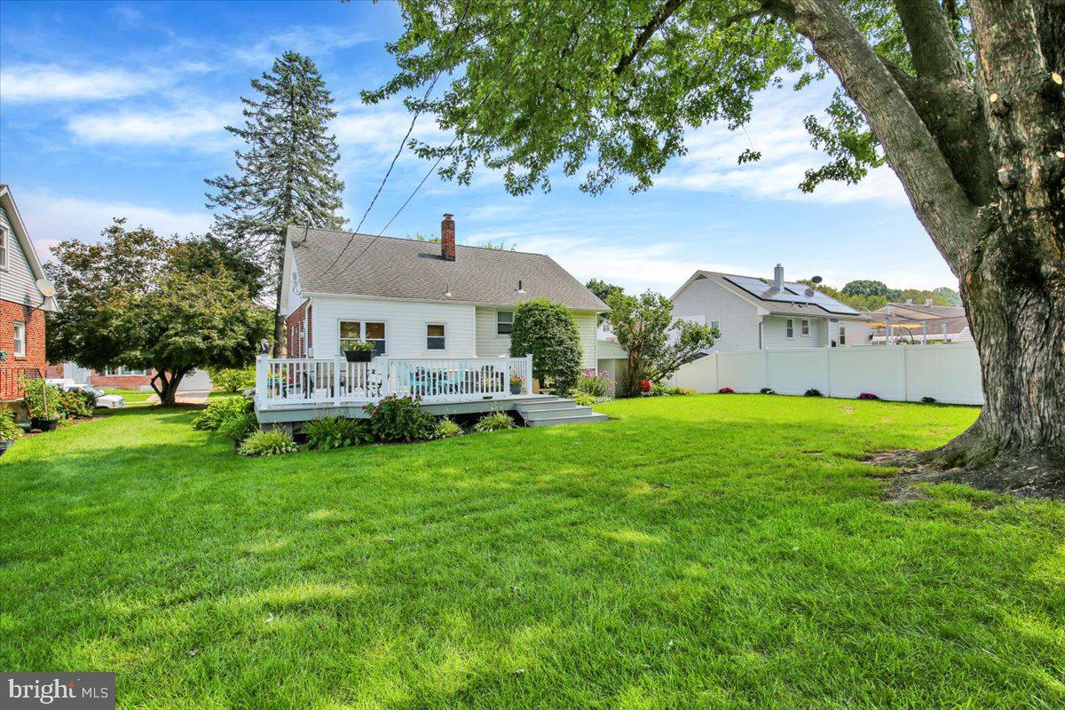 305 MARSHALL DRIVE