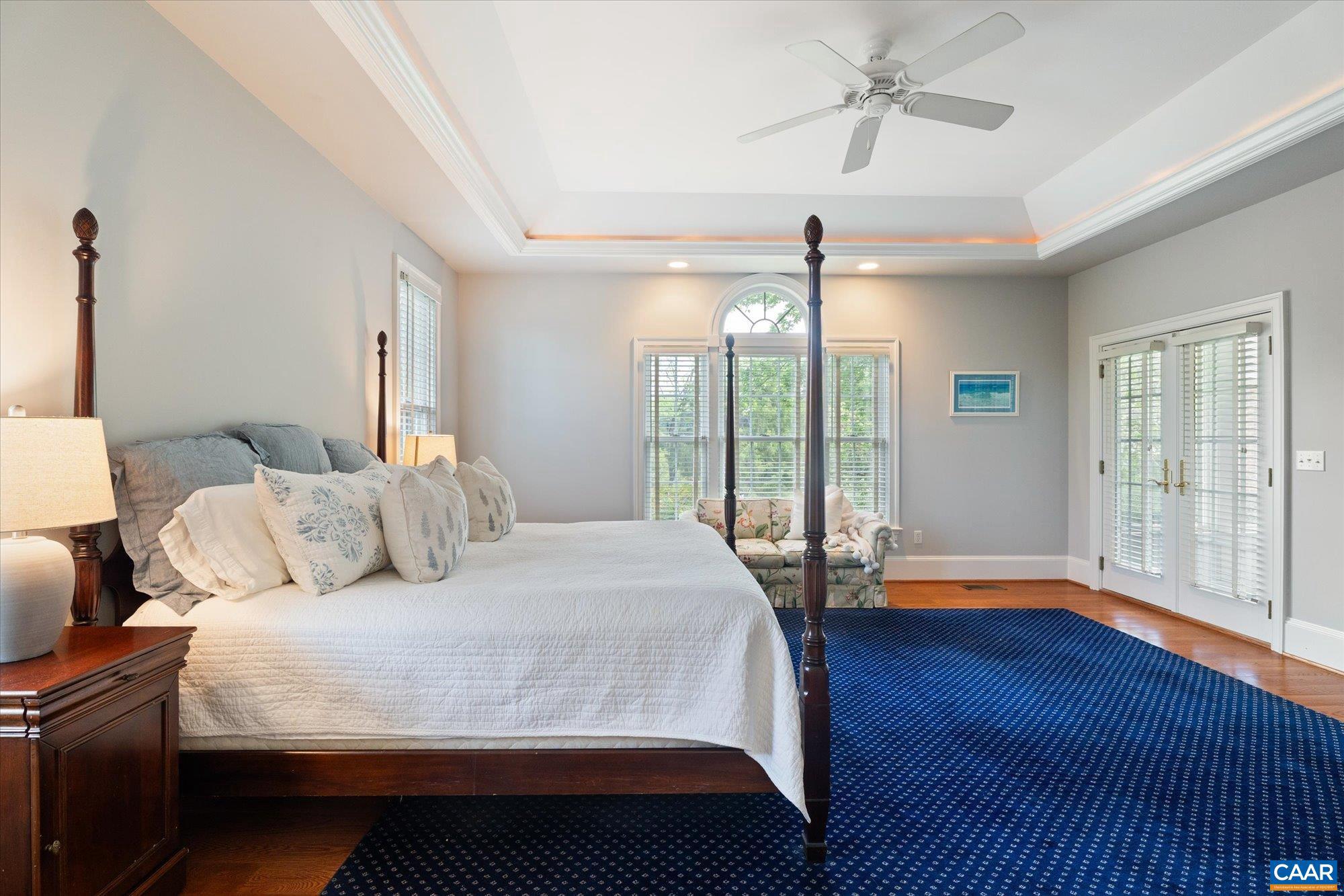 THE ROCKS - Residential