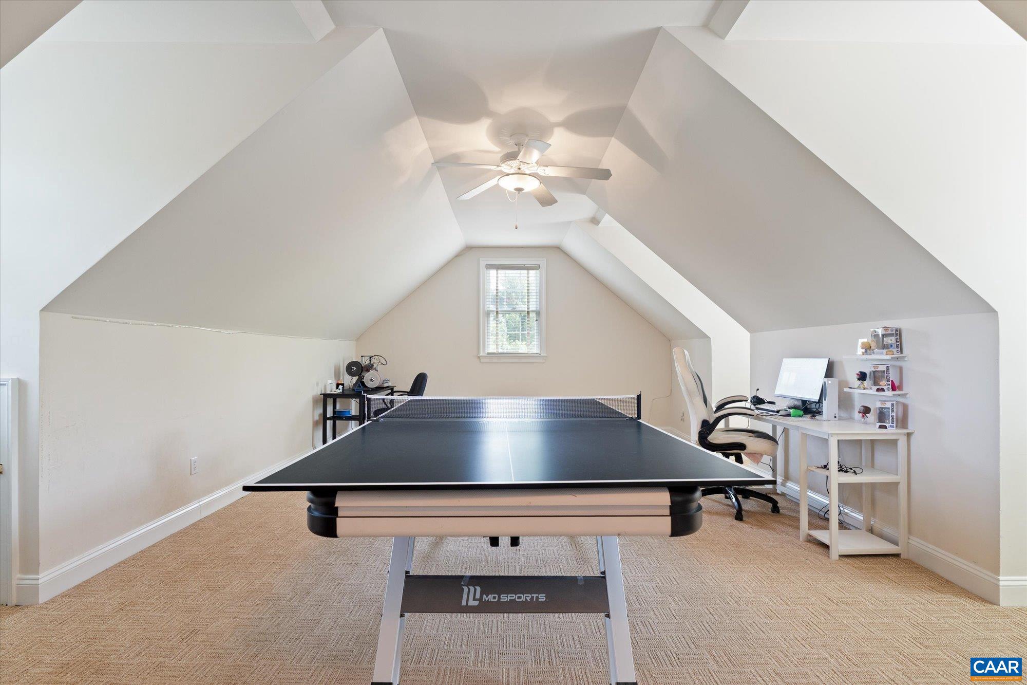 THE ROCKS - Residential