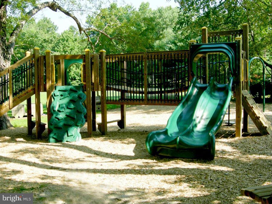 PINES ON THE SEVERN - Residential