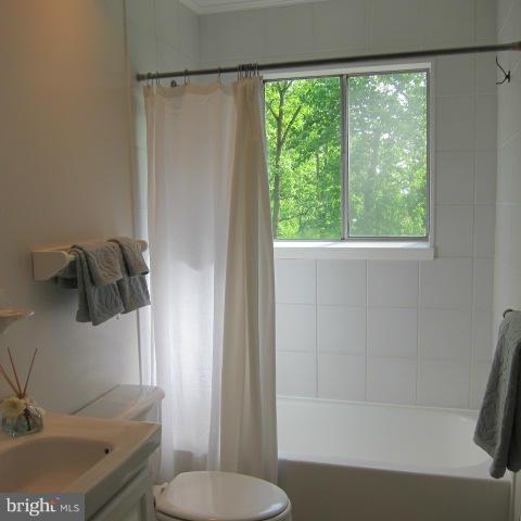 PINES ON THE SEVERN - Residential