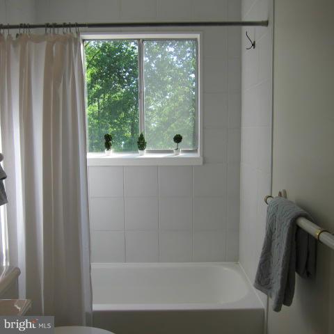 PINES ON THE SEVERN - Residential