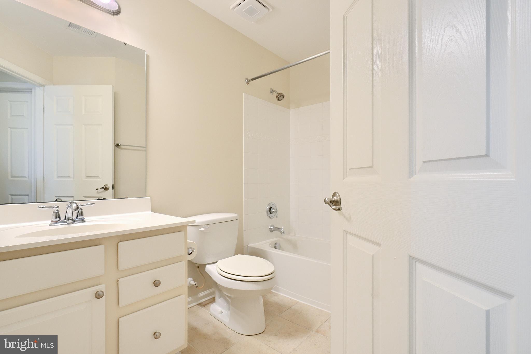 HAMMONDS OVERLOOK - Residential