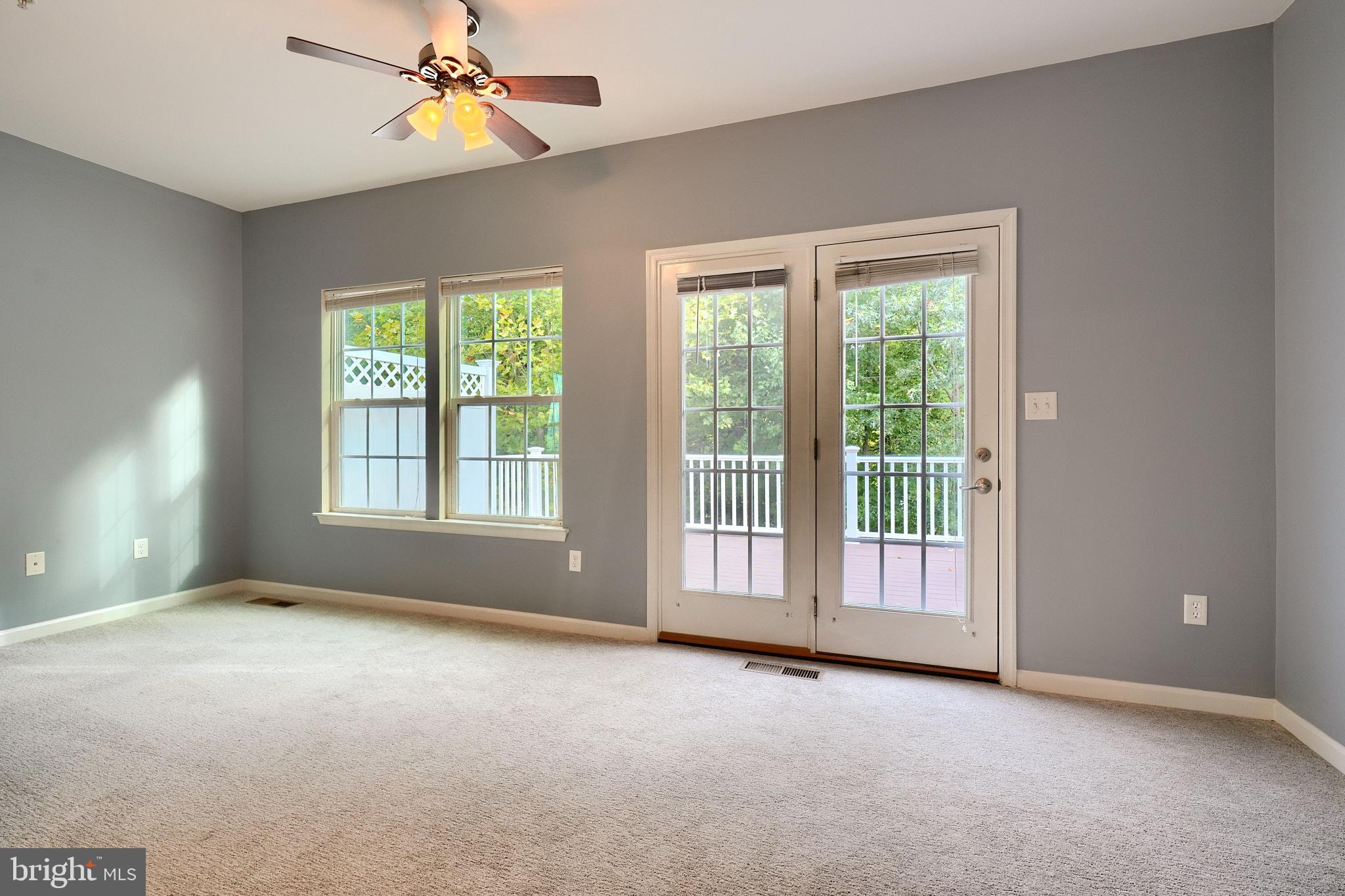 HAMMONDS OVERLOOK - Residential