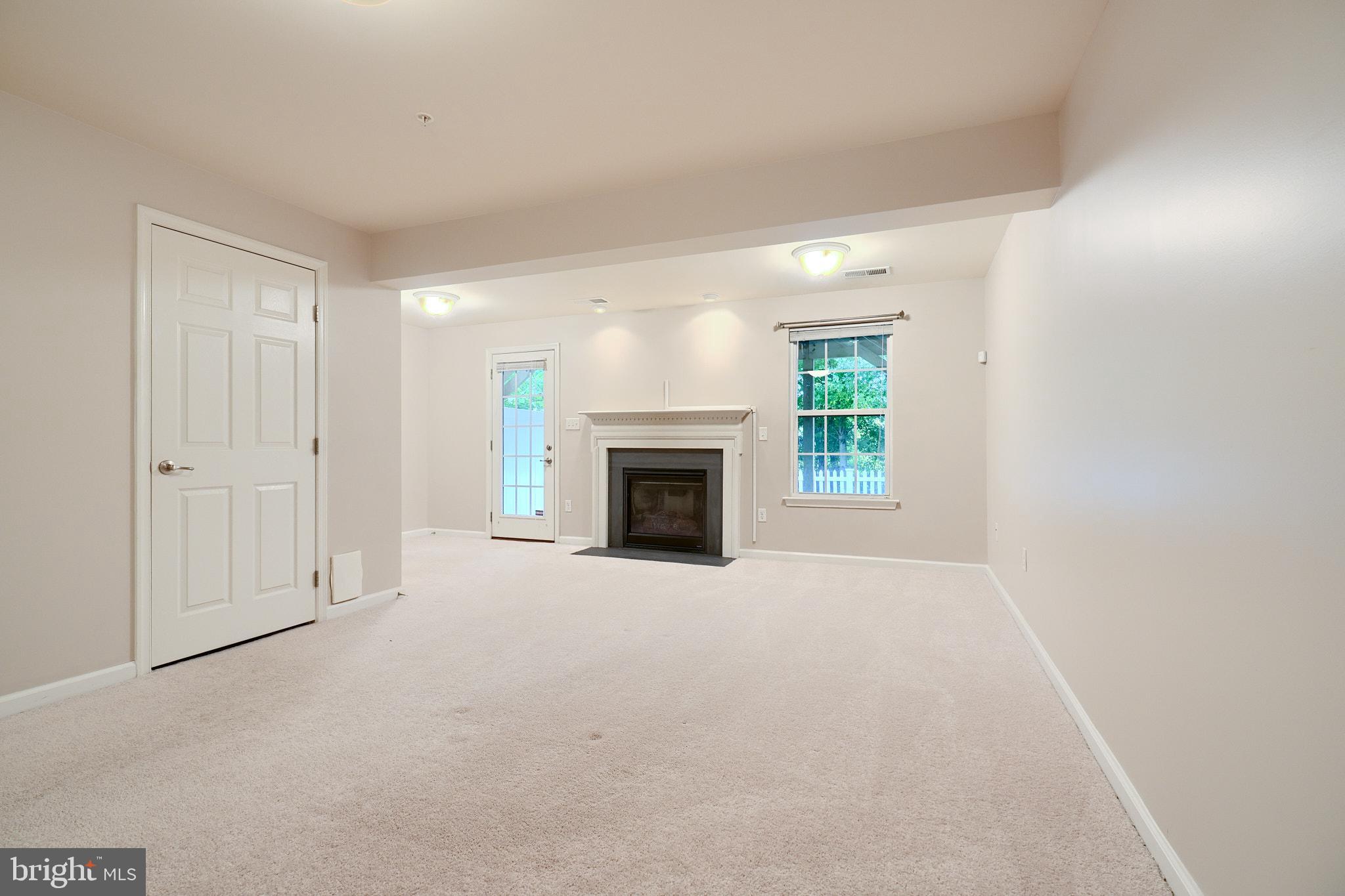 HAMMONDS OVERLOOK - Residential