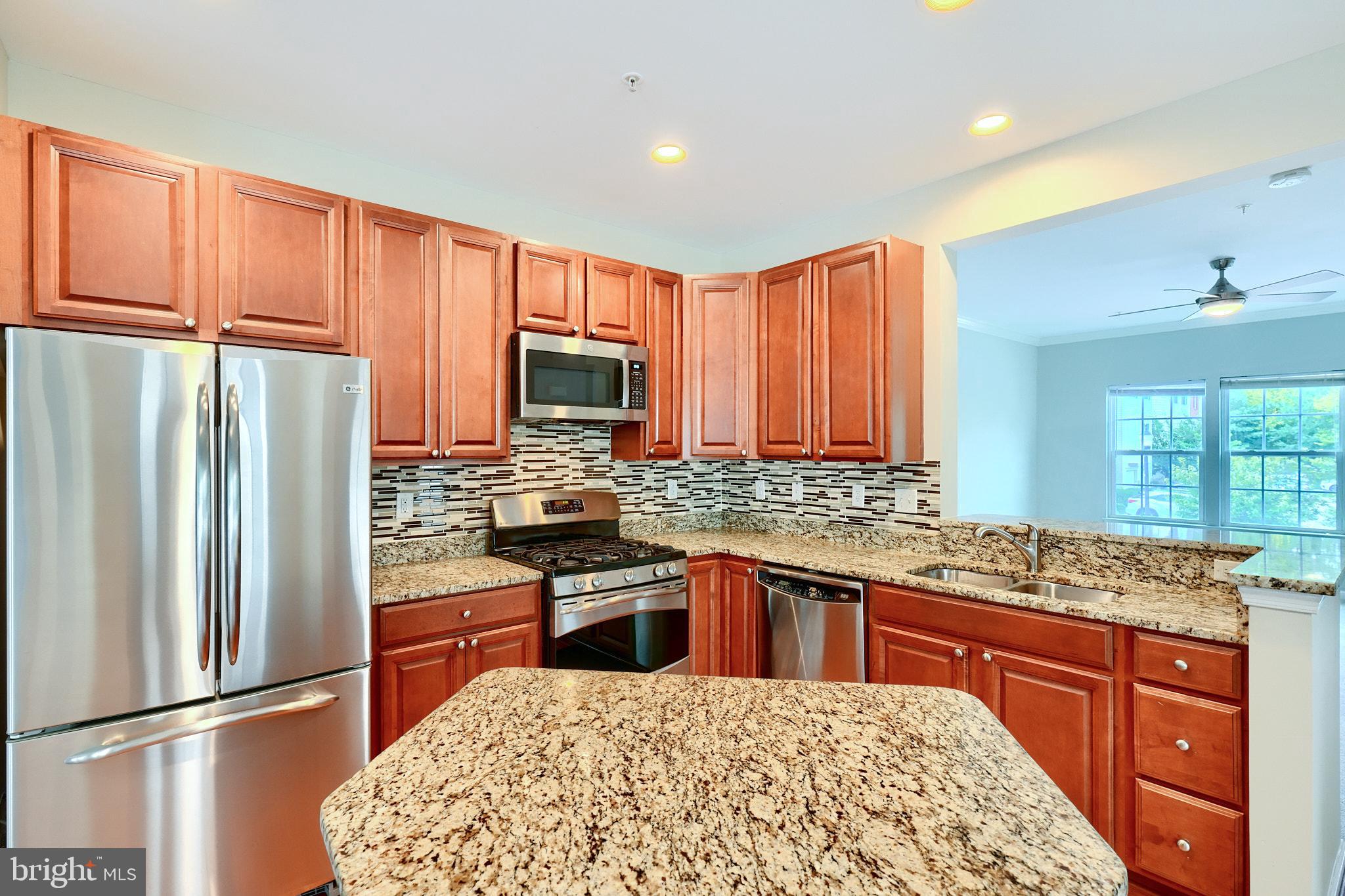 HAMMONDS OVERLOOK - Residential