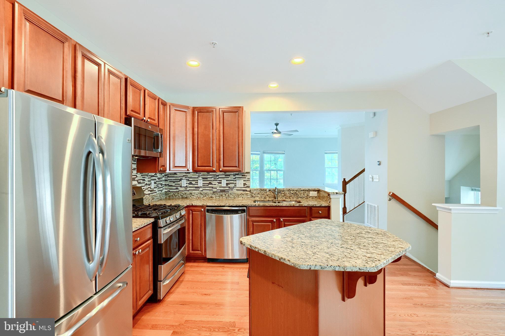 HAMMONDS OVERLOOK - Residential