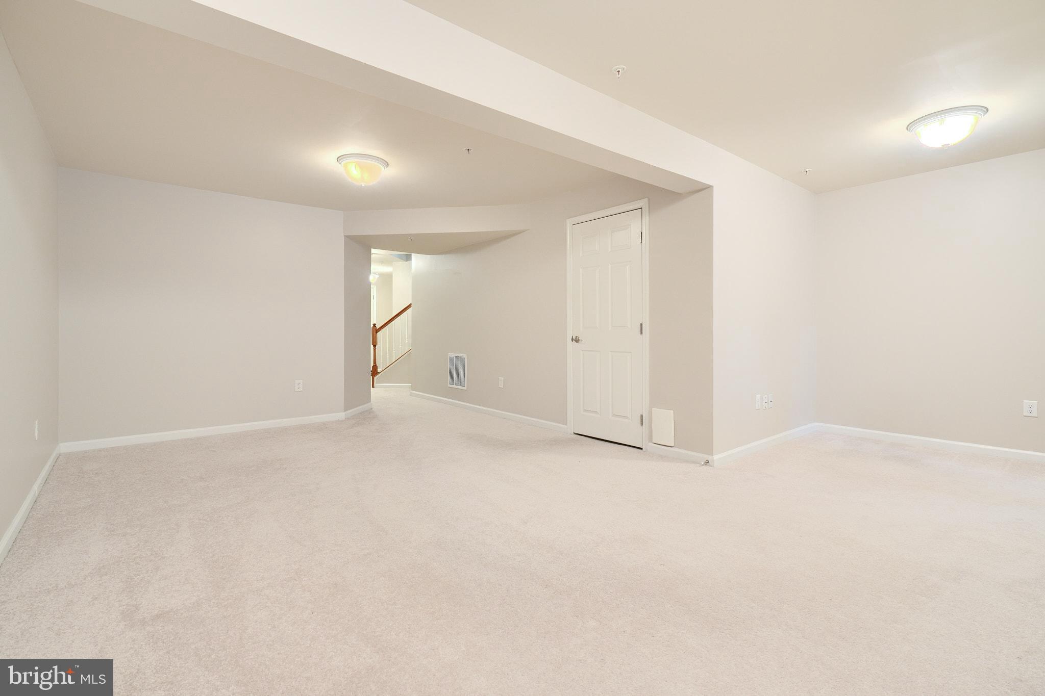 HAMMONDS OVERLOOK - Residential