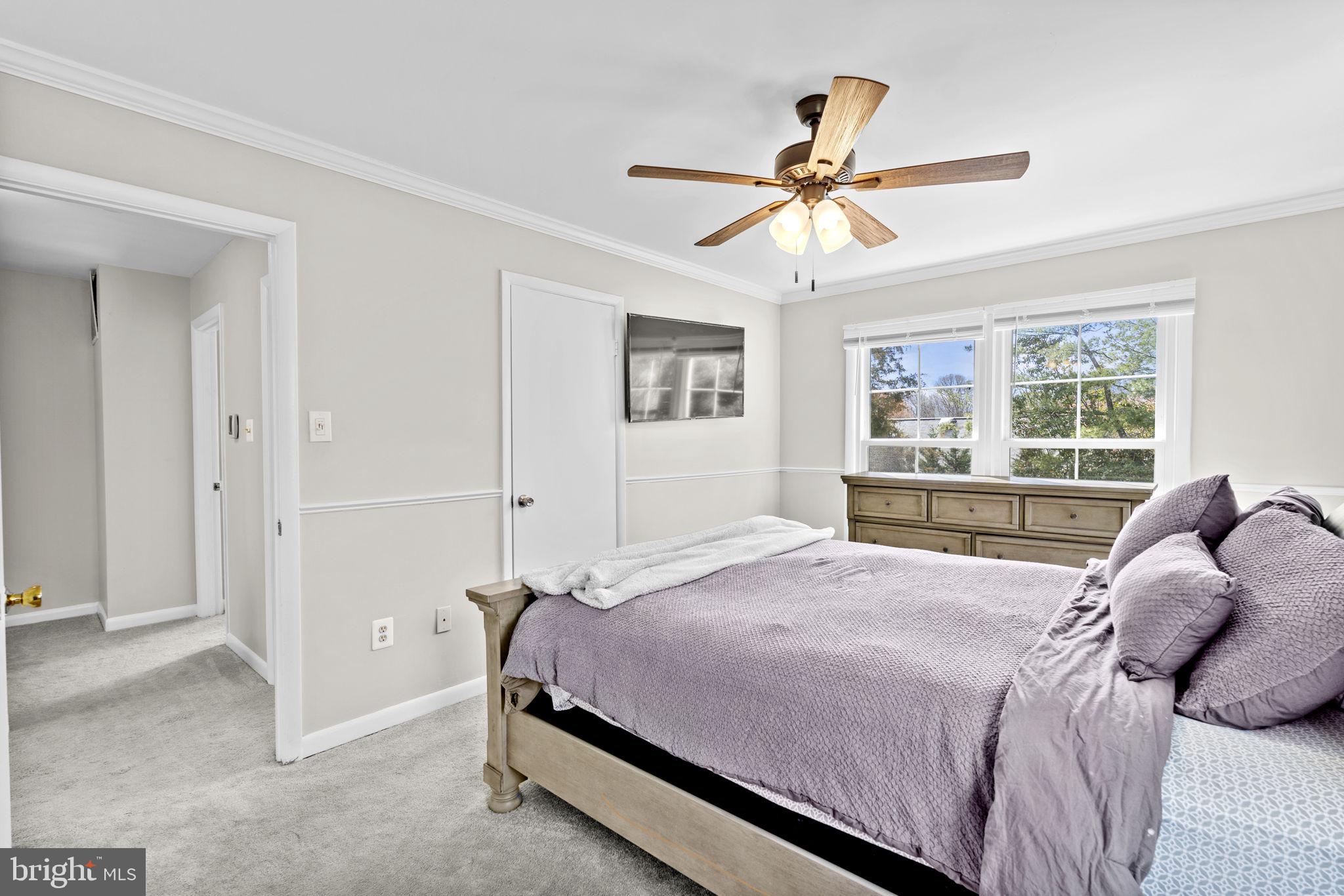 MONTCLAIR - Residential