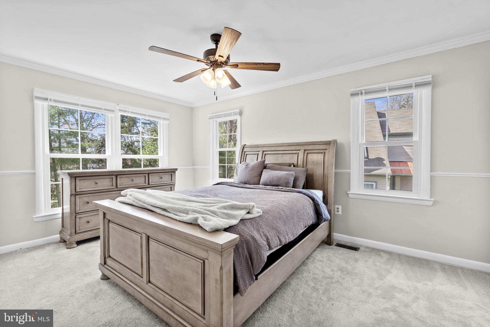 MONTCLAIR - Residential