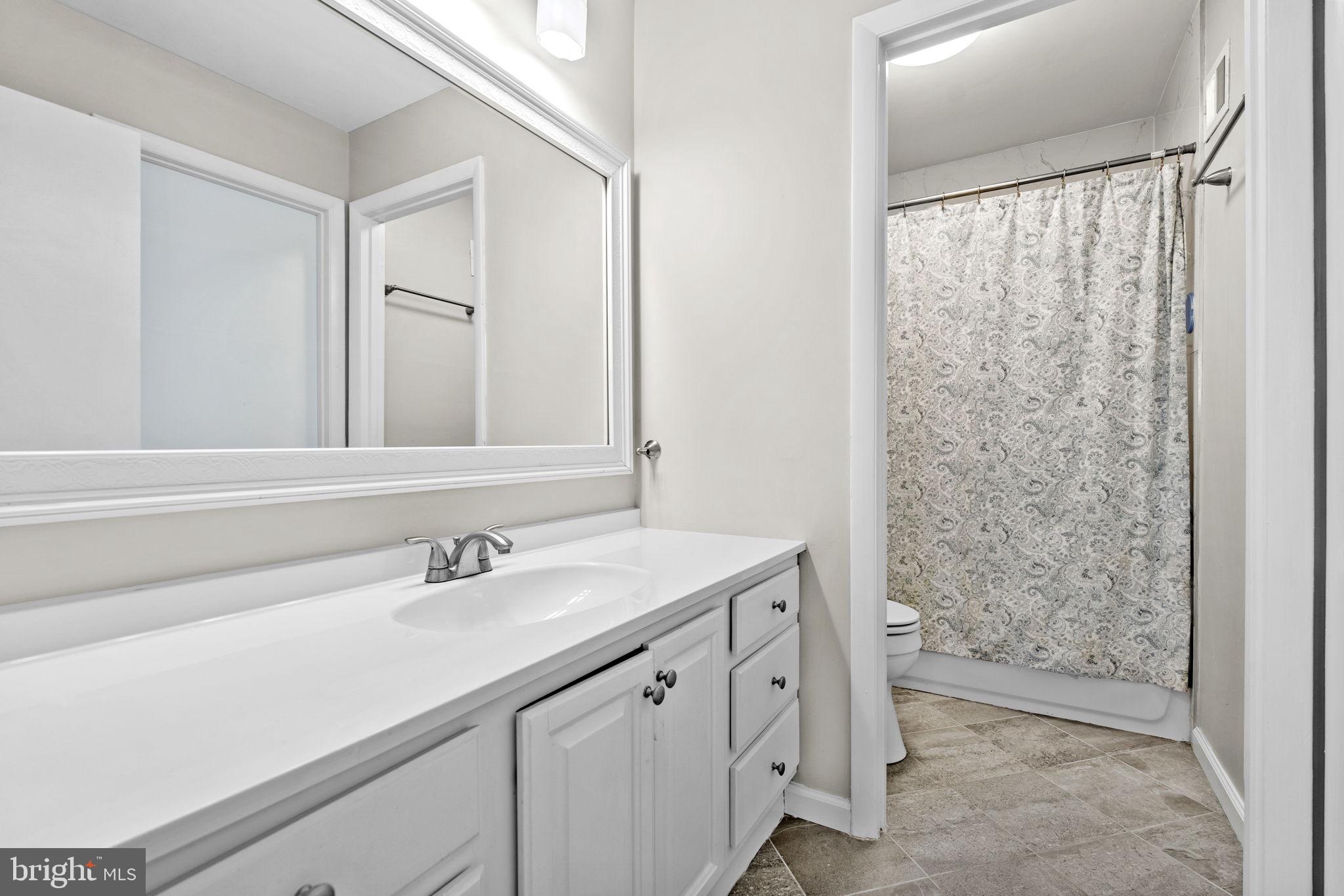 MONTCLAIR - Residential