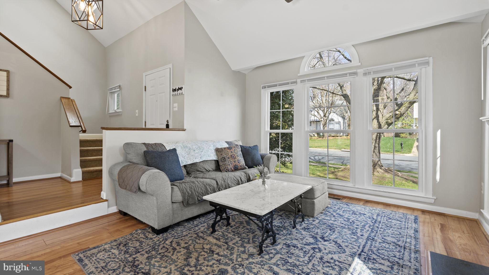 MONTCLAIR - Residential