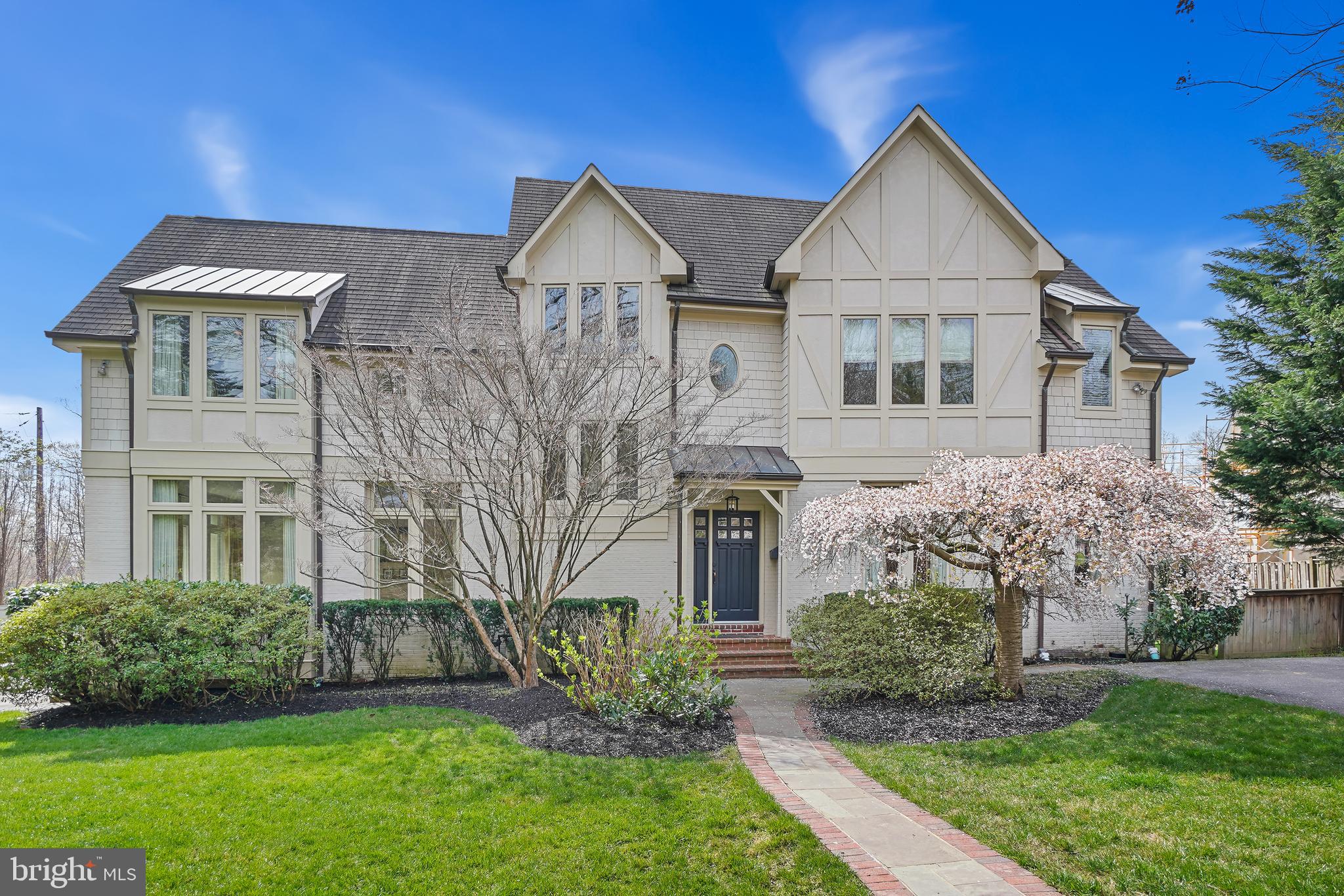 EDGEMOOR - Residential